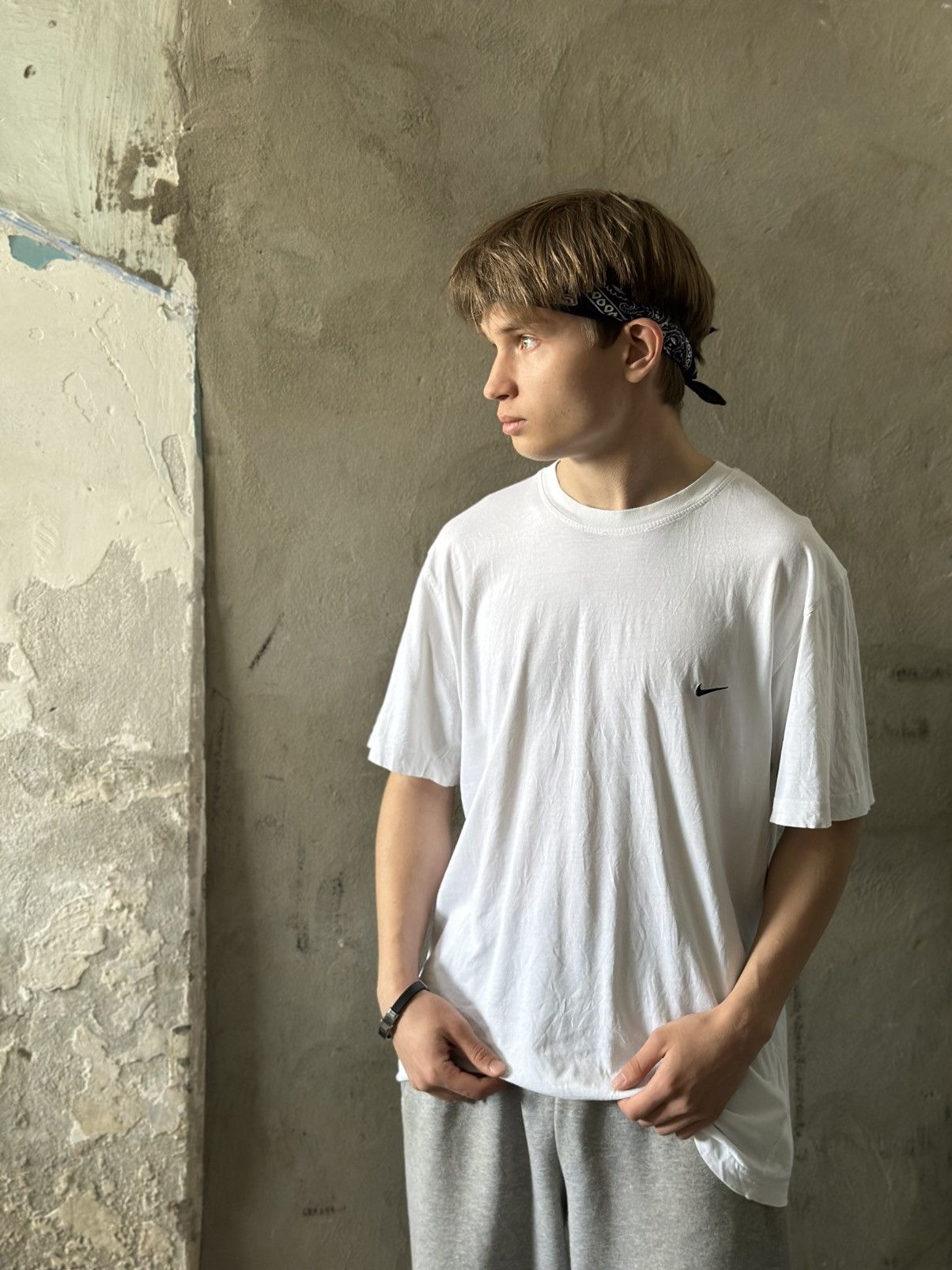 Japanese Brand × Nike Vintage Japanese Style Adult Nike T-shirts Band SK8 Y2K Tee Size US L / EU 52-54 / 3 - 1 Thumbnail