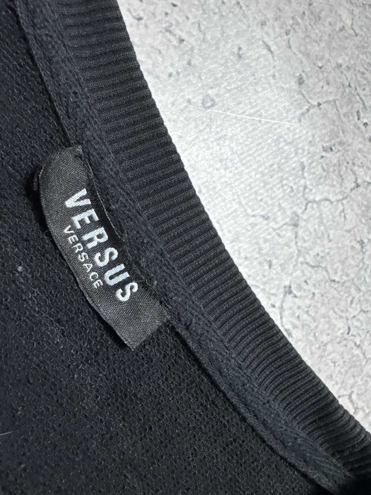 Versus Versace Versus Versace Big Logo Black Sweatshirt Luxury Size XL Size US XL / EU 56 / 4 - 6 Thumbnail