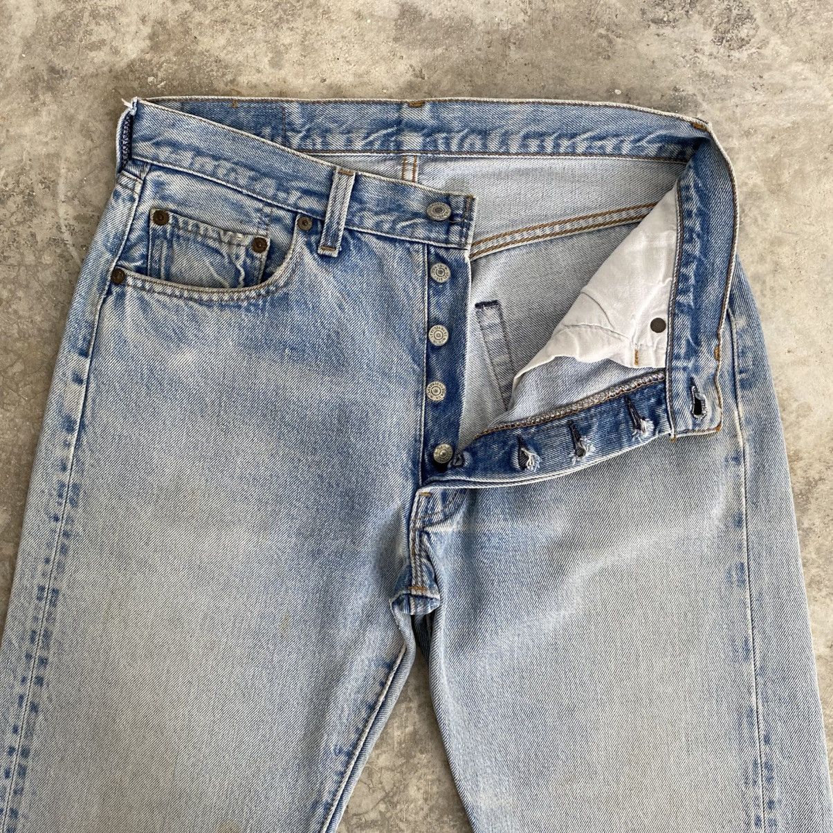Levi's Vintage Levis 501 Stonewashed Blue Redline Distressed Jeans Size US 29 - 9 Thumbnail