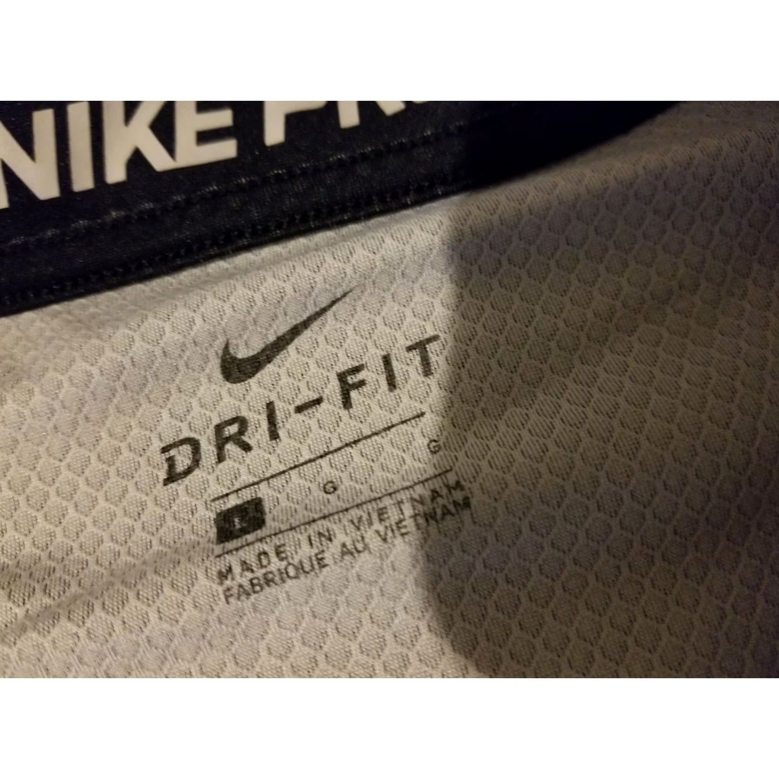 Nike Nike Pro Shirt L Adult Men Black Athletic Gym Workout Size US L / EU 52-54 / 3 - 4 Thumbnail