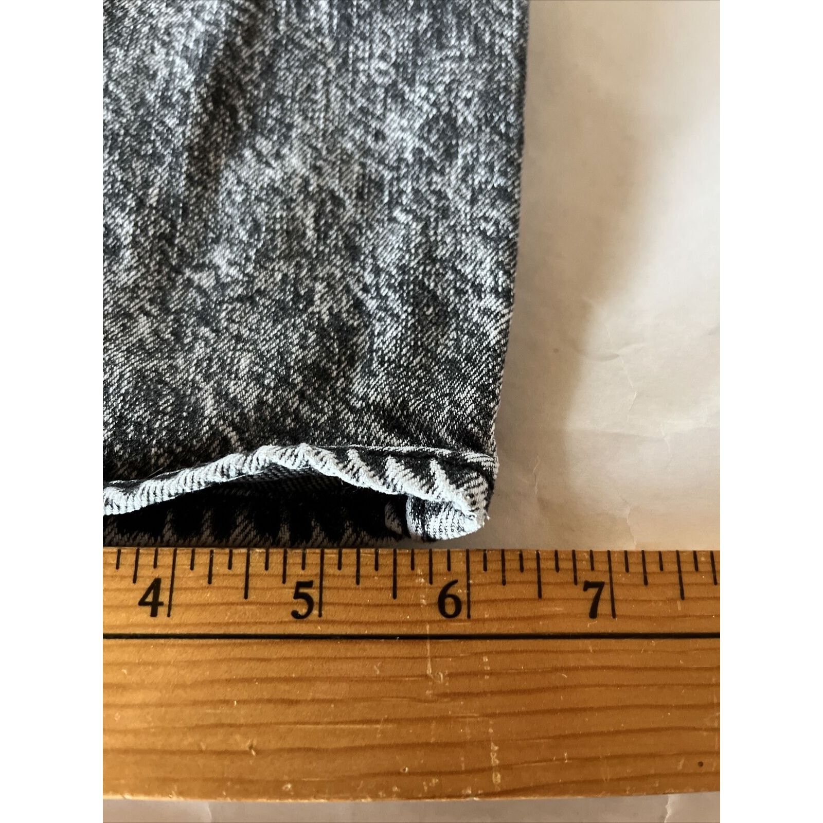 Levi's Levis 501 CT Jeans 29x32 Grey Taper Denim Cotton Button Fly Size US 29 - 8 Thumbnail