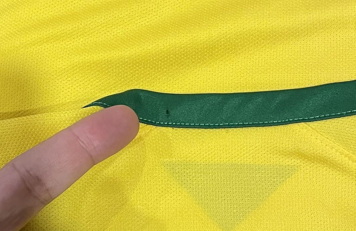Nike Nike 2014/15 Brazil Soccer Jersey Men’s Size Medium Size US M / EU 48-50 / 2 - 8 Thumbnail