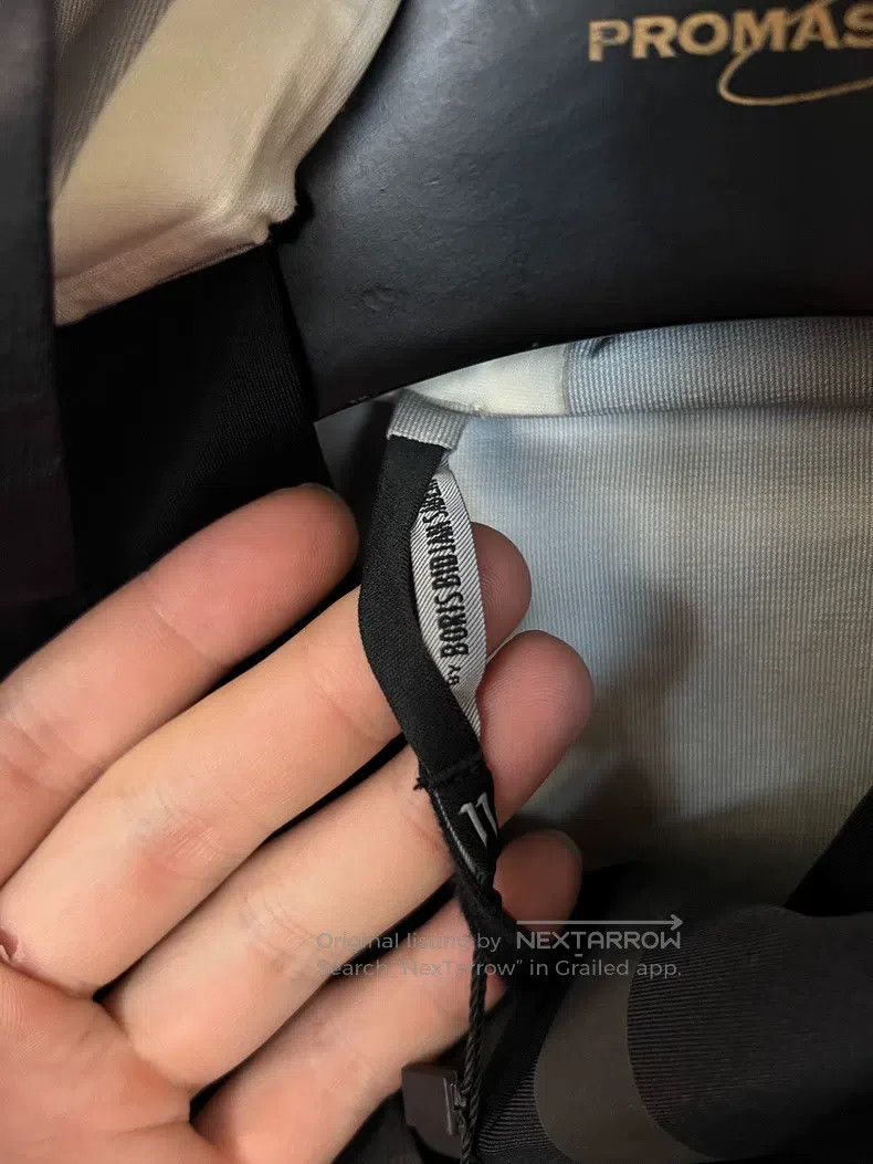 Boris Bidjan Saberi Boris Bidjan Saberi Size L Medium and long nylon pressure j Size US L / EU 52-54 / 3 - 9 Thumbnail