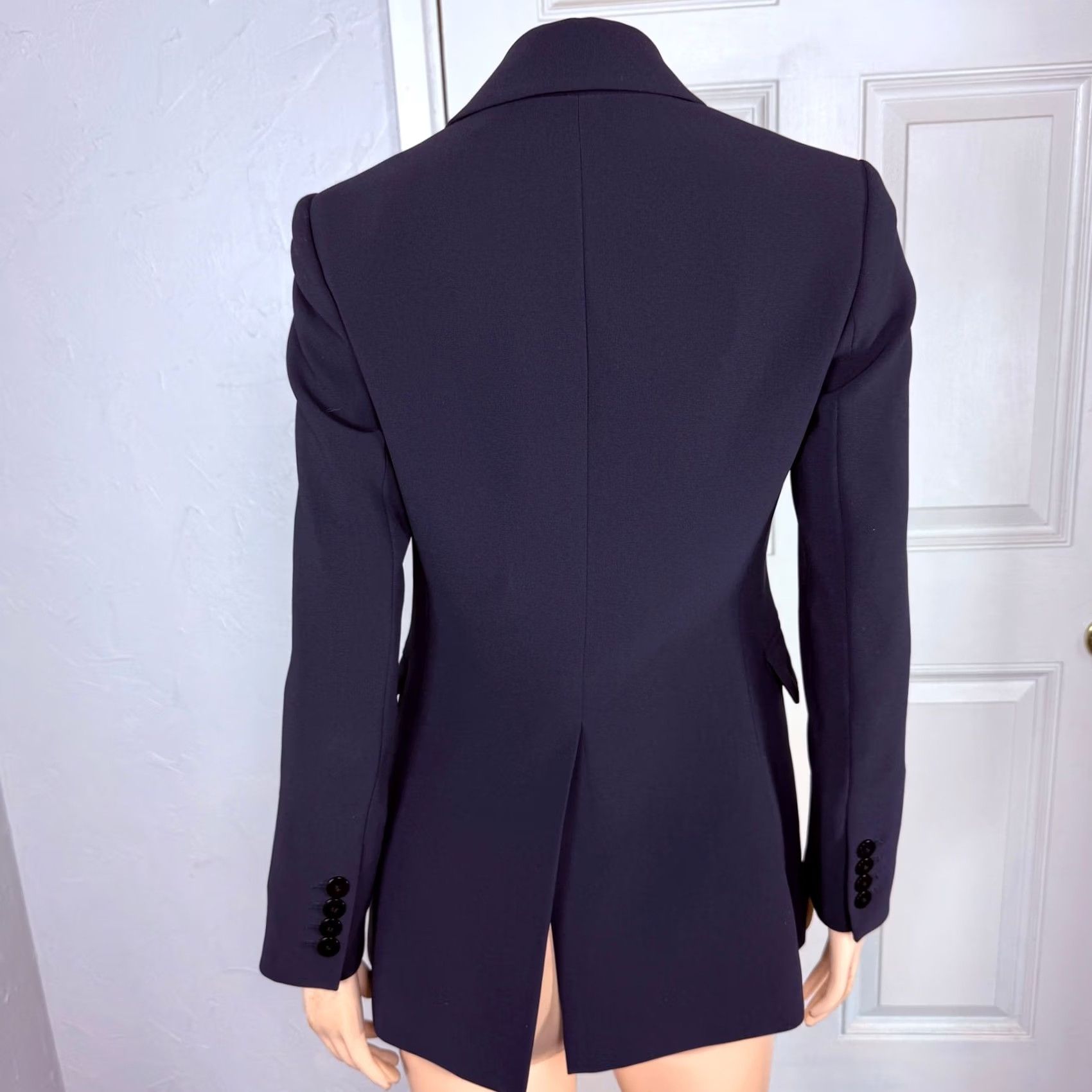 Theory Theory Blazer Women's Jacket 0 Blue Button Knit Short Classic Designer 0 Regular Mens? Womens? Size XS / US 0-2 / IT 36-38 - 4 Thumbnail