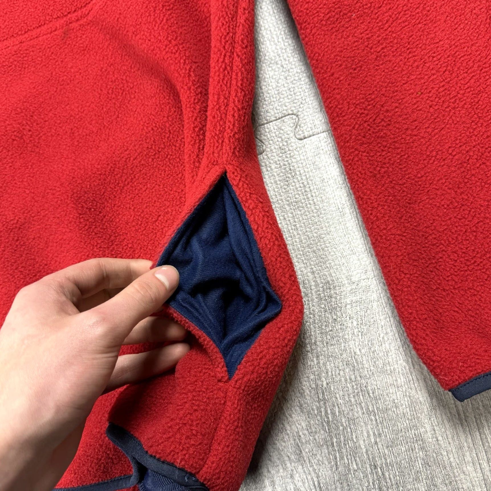 Vintage VTG MENS LL BEAN 1/4 PILE FLEECE CHERRY RED MEDIUM OUTDOOR HIKING JACKET SWEATER Size US M / EU 48-50 / 2 - 7 Thumbnail
