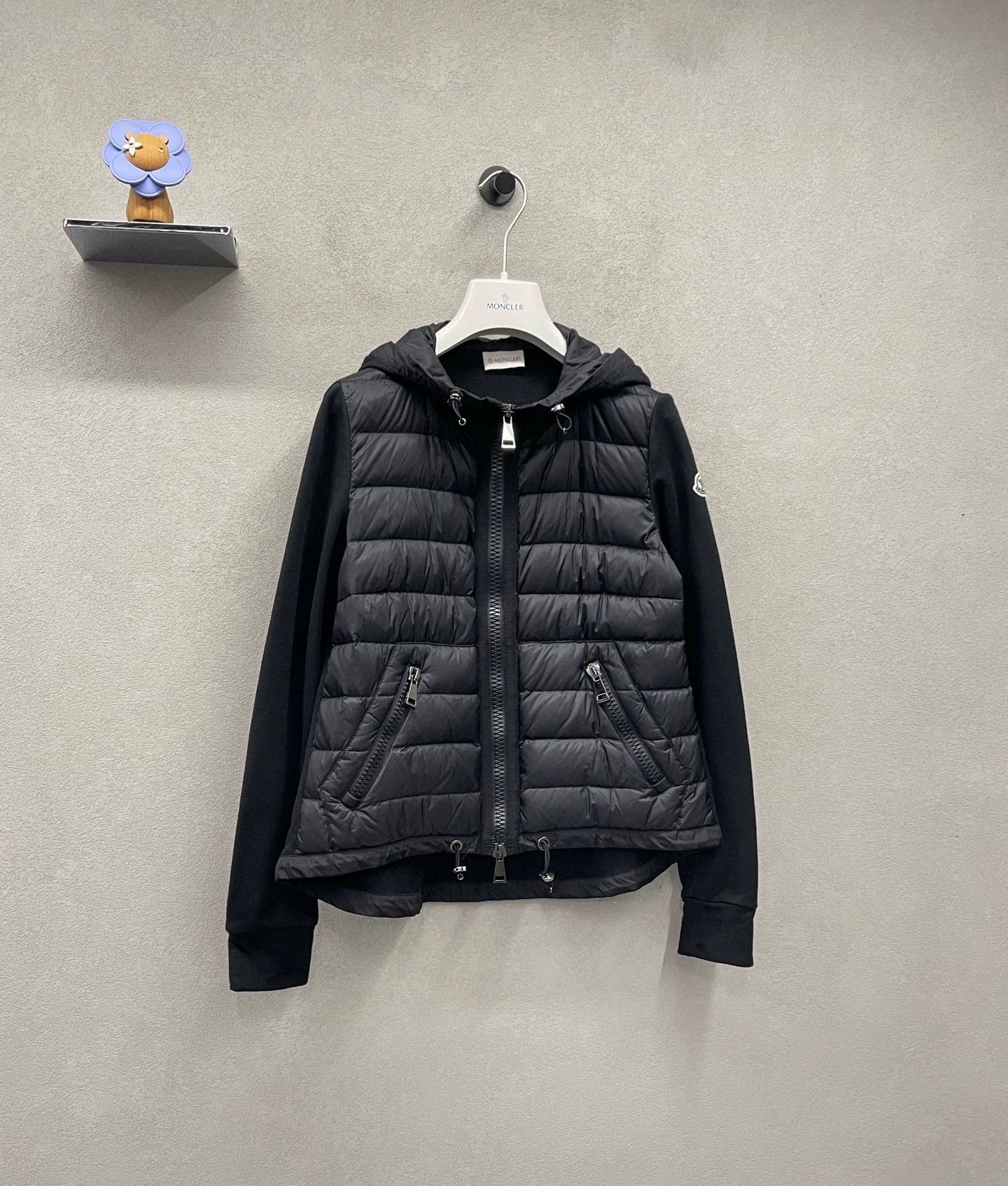 Moncler moncler black patchwork down jacket size xs Size US XS / EU 42 / 0 - 3 Thumbnail