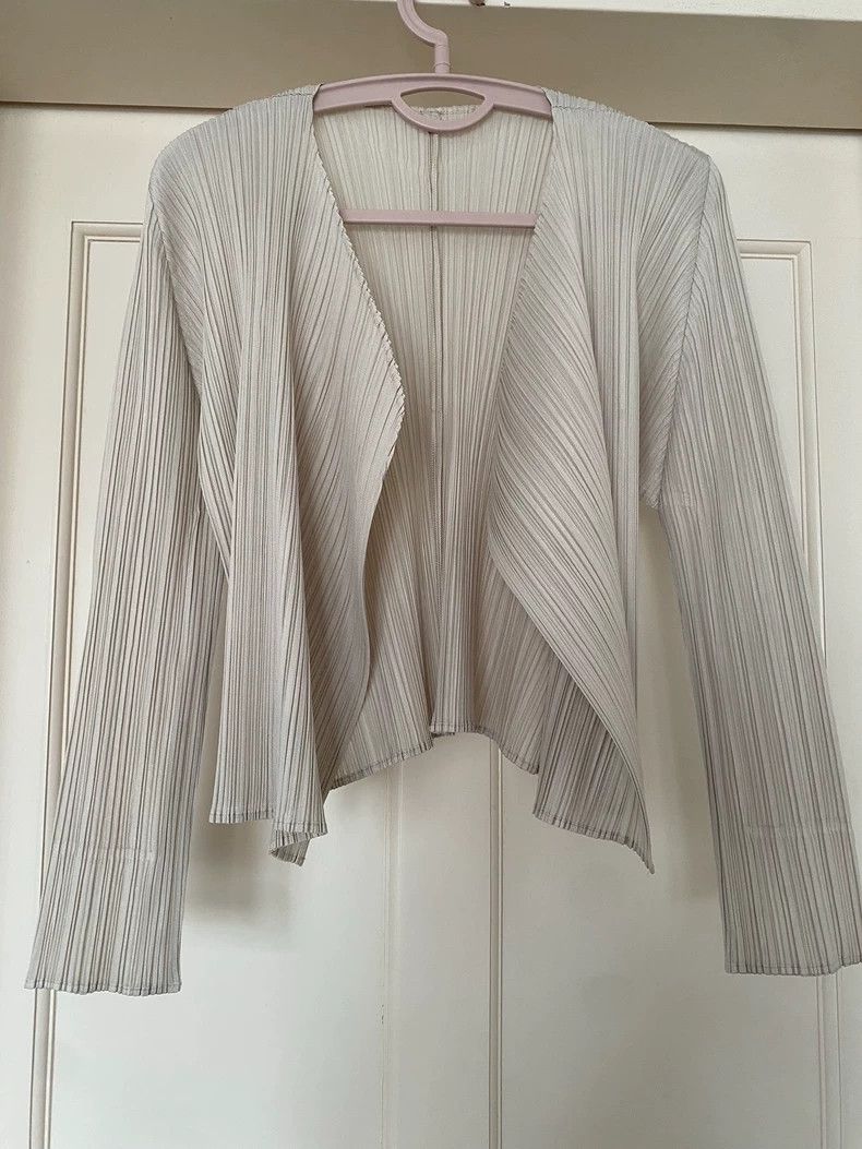 Issey Miyake issey miyake size:3 Beige cardigan 2505-Nextarrow Size XXS / US 00 / IT 34 - 1 Thumbnail