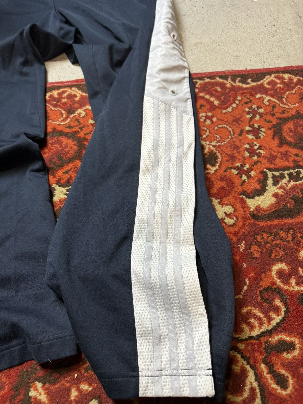 Adidas × Vintage Vintage Y2K Adidas Stripe Logo Baggy Track Pants Size US 34 / EU 50 - 4 Thumbnail