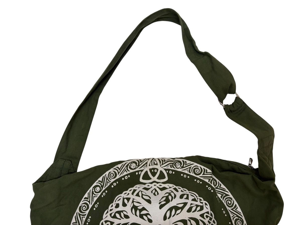 Japanese Brand AMINA 🫒 CELTIC PAGAN TREE BOHO TRIBAL PSYCHEDELIC ART BAG Size ONE SIZE - 3 Thumbnail