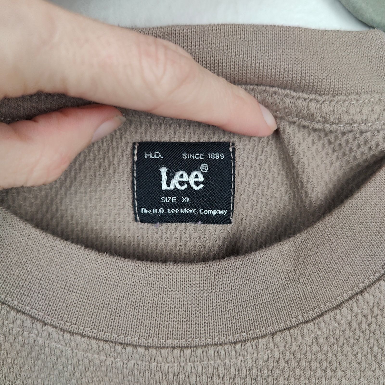 Lee Vintage Y2K Lee Jeans Thermal Knit T-Shirt Mens XL Tan Size US XL / EU 56 / 4 - 5 Thumbnail