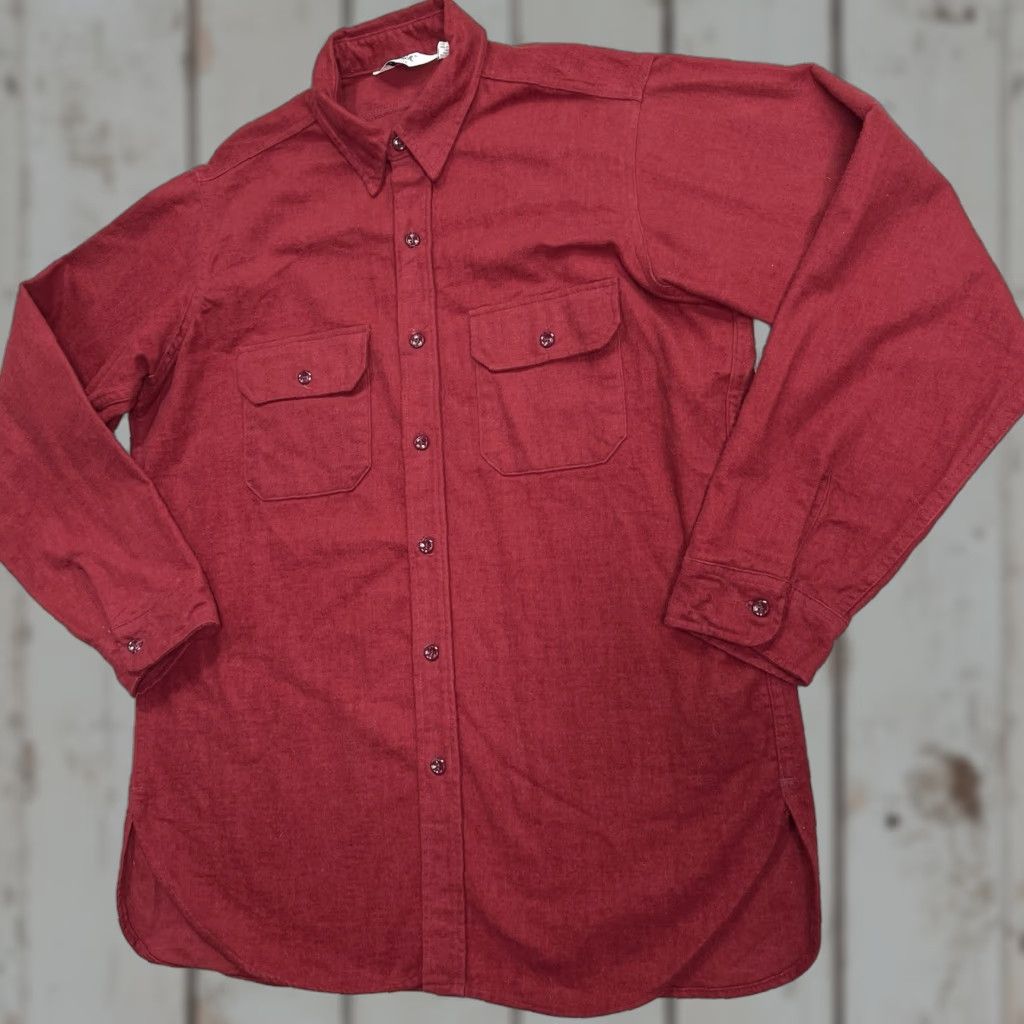 Vintage VINTAGE Woolrich Shirt Men XL Red Flannel Button Up Pockets 90s Cotton Wool USA Regular Mens Size US XL / EU 56 / 4 - 1 Thumbnail