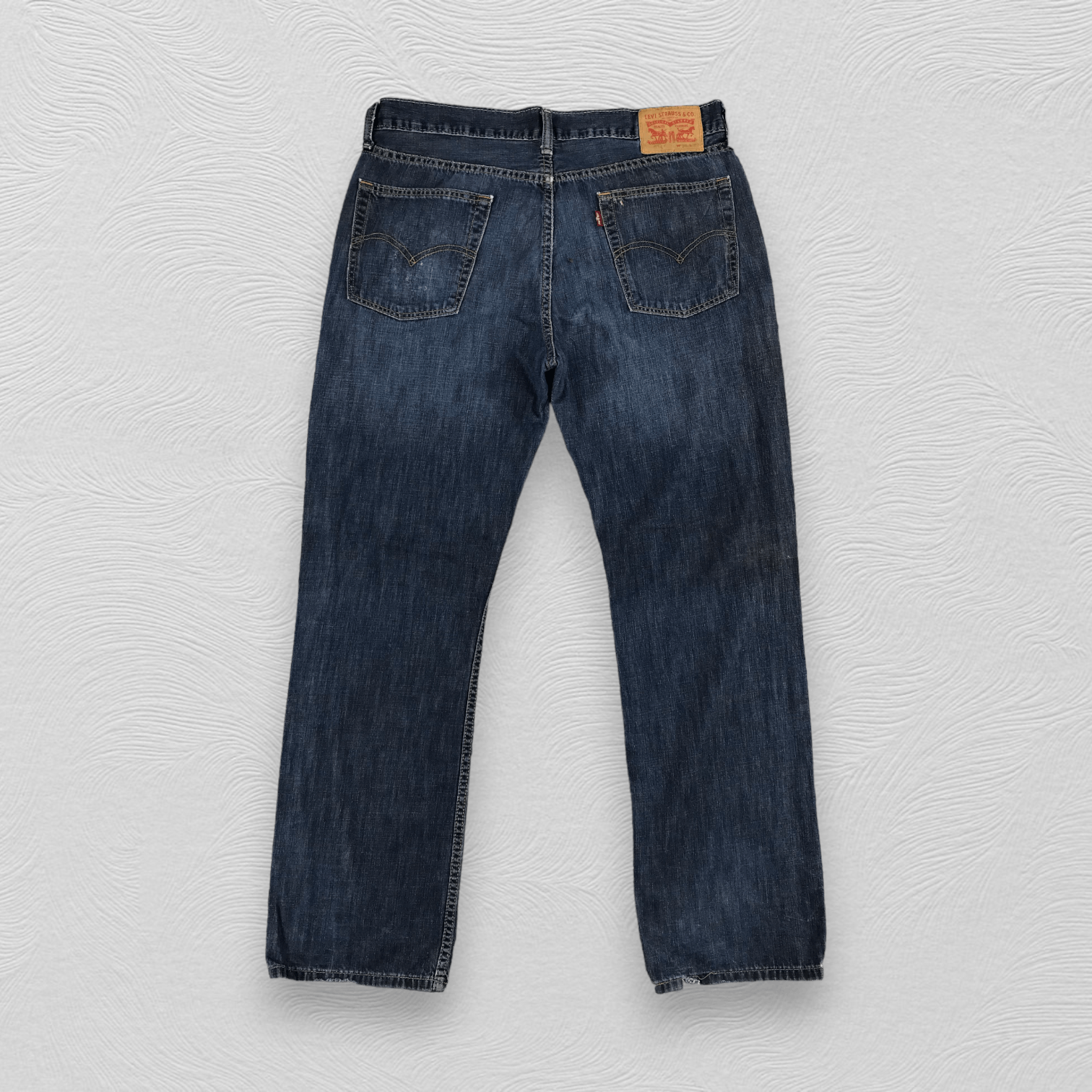 Levi's Vintage Levis 514 Jeans Blue Wash Denim KJ655 Size US 36 / EU 52 - 2 Thumbnail