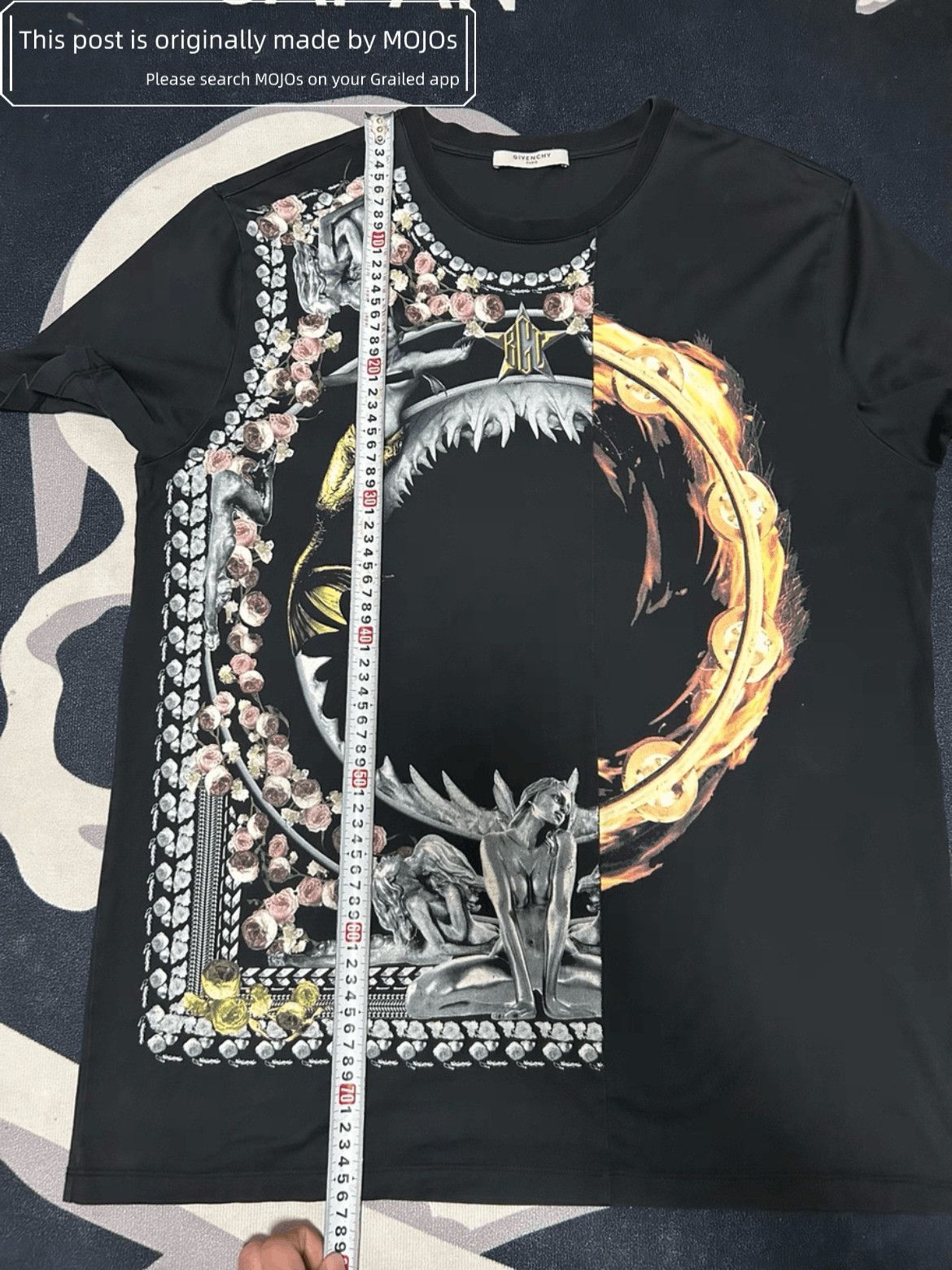 Givenchy Givenchy Joint Picture Shark Tee Size US M / EU 48-50 / 2 - 6 Thumbnail