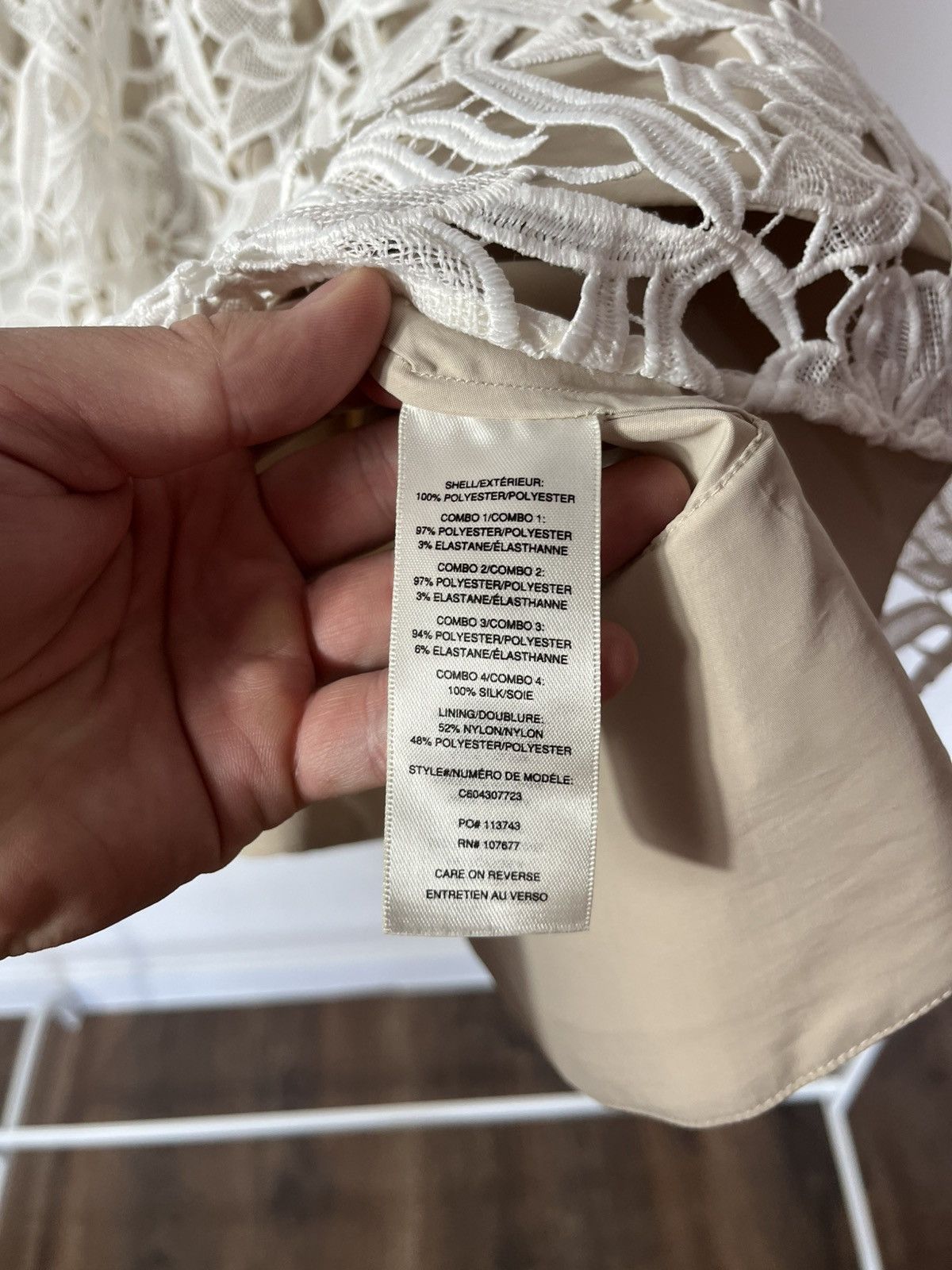 Alice + Olivia Alice + Olivia Floral Lace Skirt White Midi Size 2 Size 26" / US 2 / IT 38 - 11 Thumbnail
