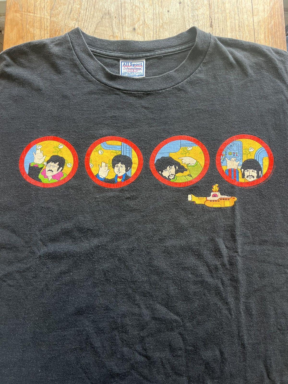 Band Tees × Vintage Vintage The Beatles Submariner 1999’s Art design Tshirt Size US L / EU 52-54 / 3 - 3 Thumbnail