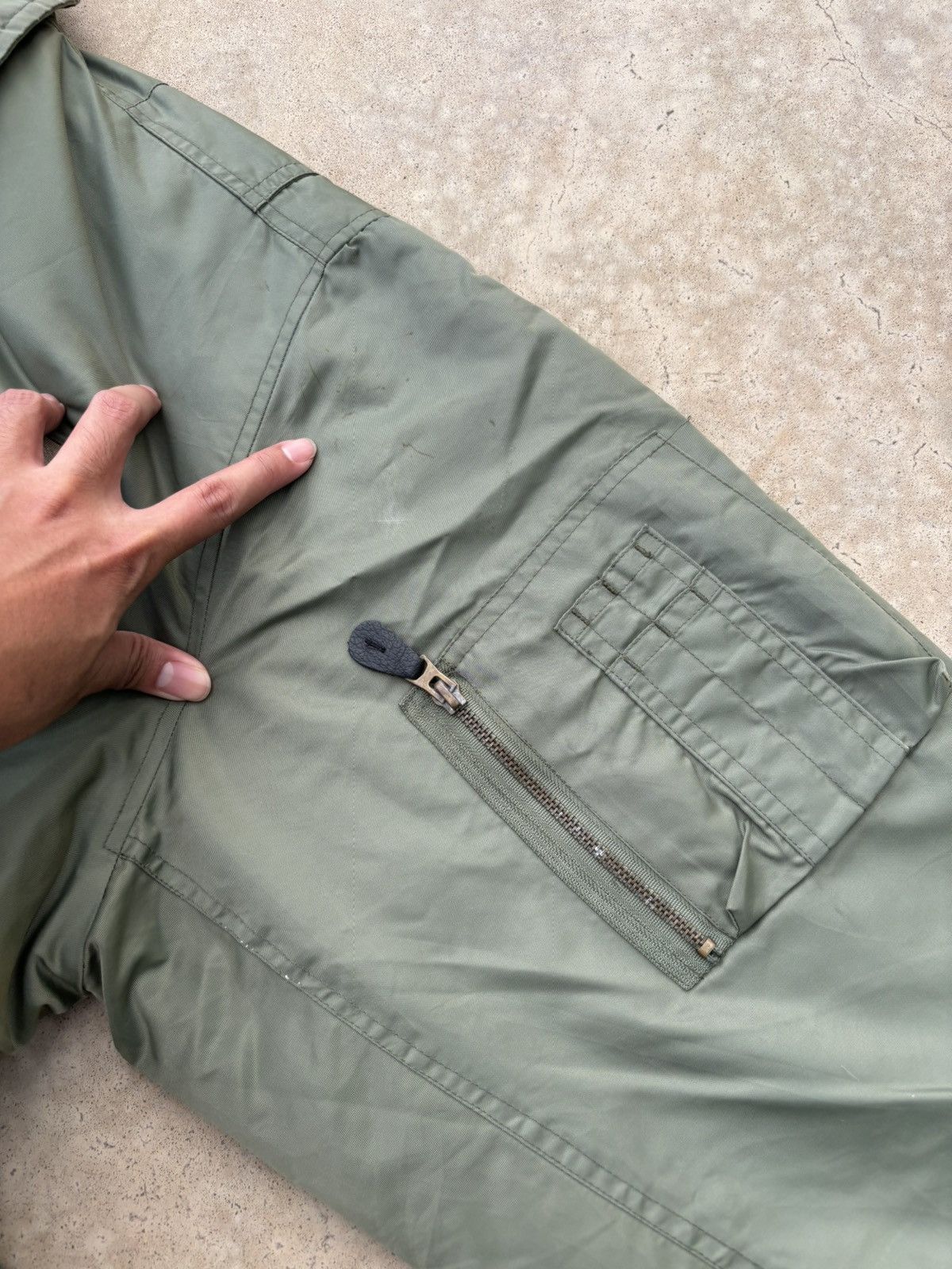 Alpha Industries FADED Alpha Ma-1 Flight Bomber Jacket (Kanye Style) Size US L / EU 52-54 / 3 - 13 Thumbnail