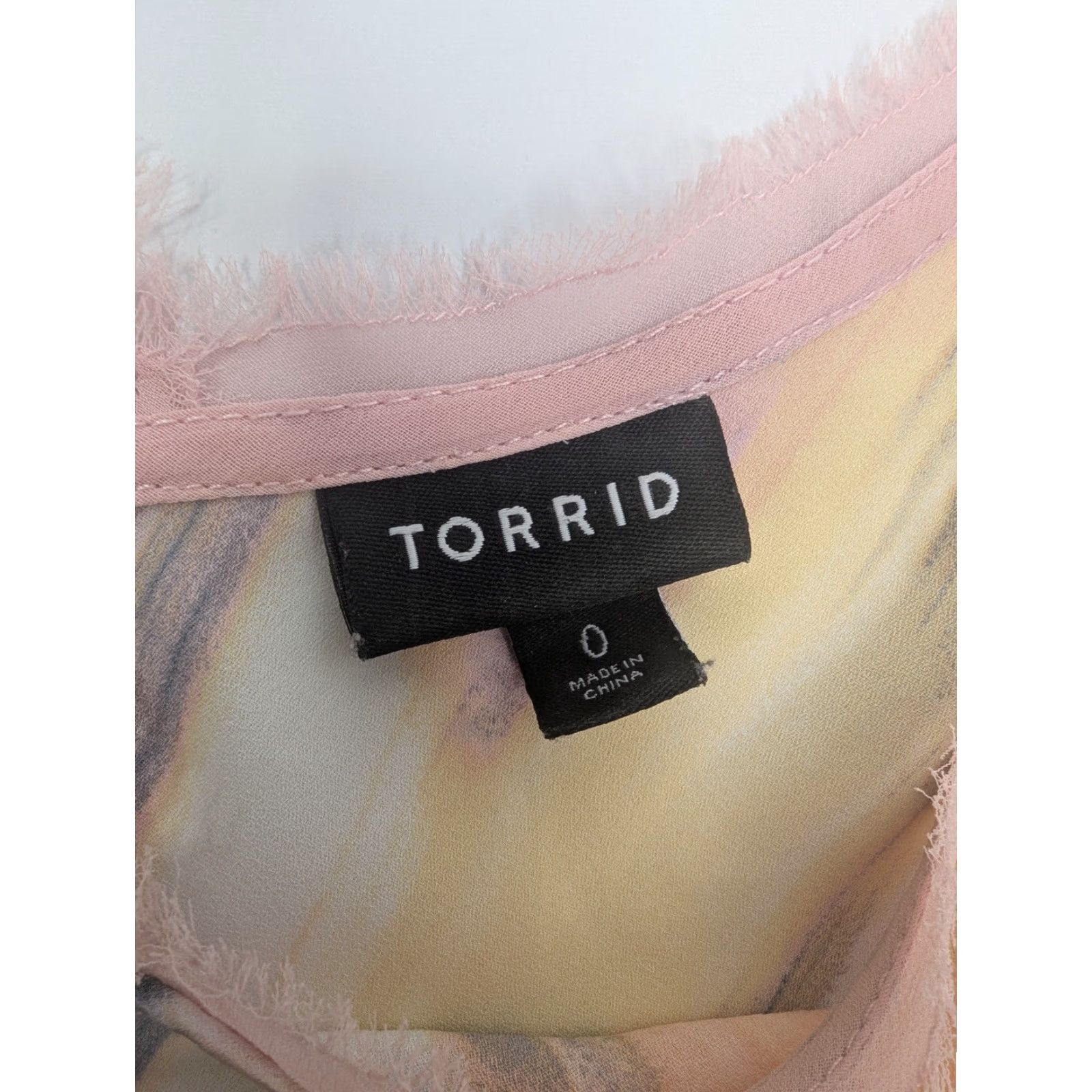 Torrid Torrid Blouse Women's V-Neck Tank Georgette Multicolor 0X Plus Size L/12 Size XL / US 12-14 / IT 48-50 - 5 Thumbnail