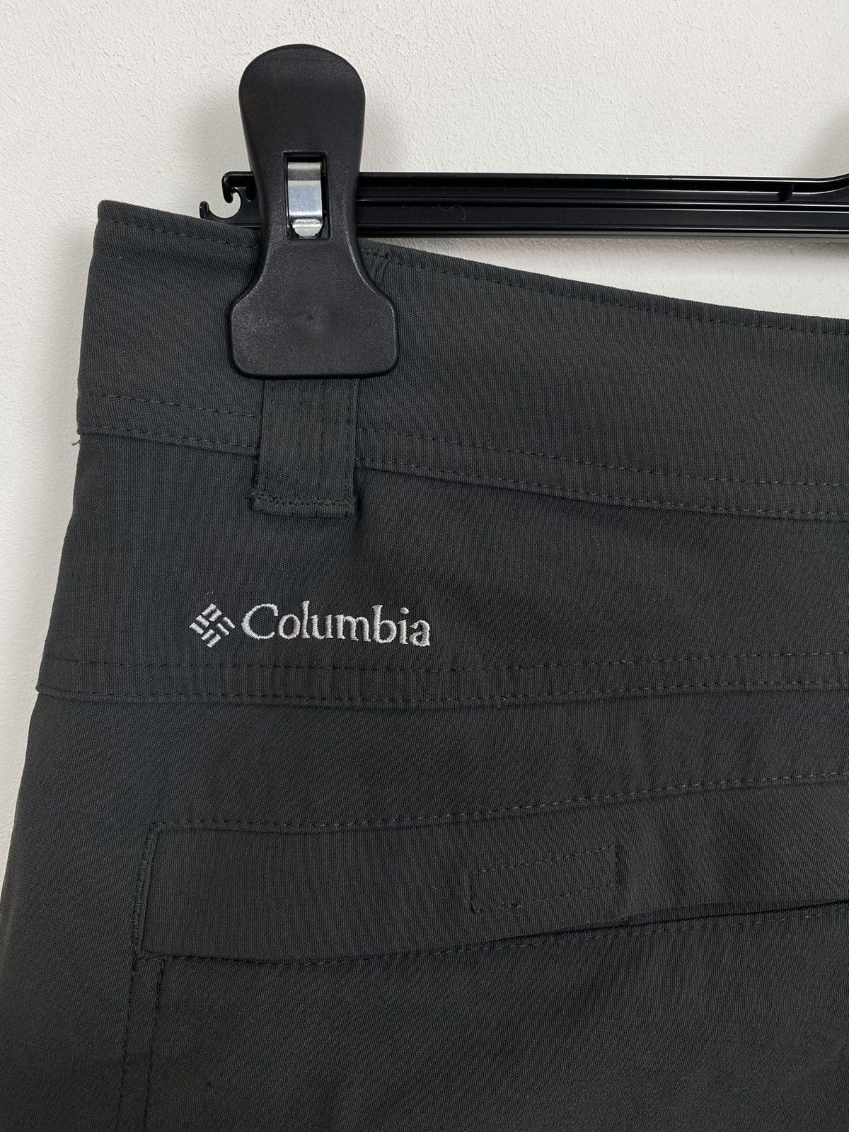 Columbia Columbia Sportswear Company Men’s Size 32W 10L Grey Shorts Size US 32 / EU 48 - 13 Thumbnail