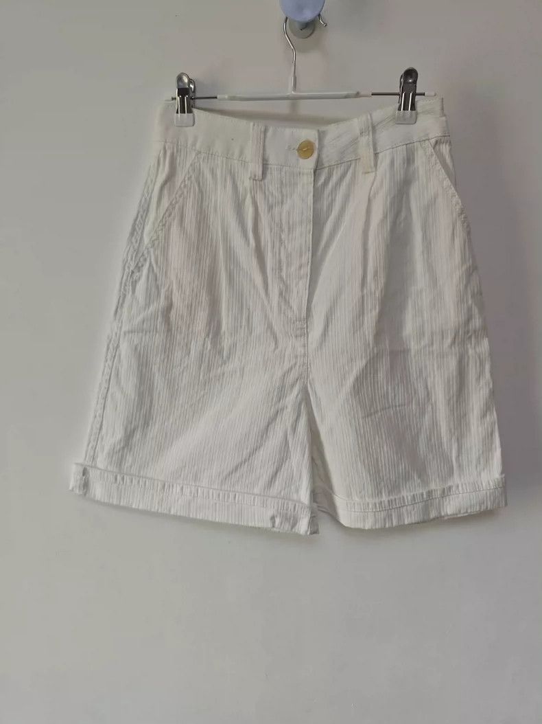 Loewe LOEWE White cotton shorts Size 42" / US 20 - 1 Thumbnail
