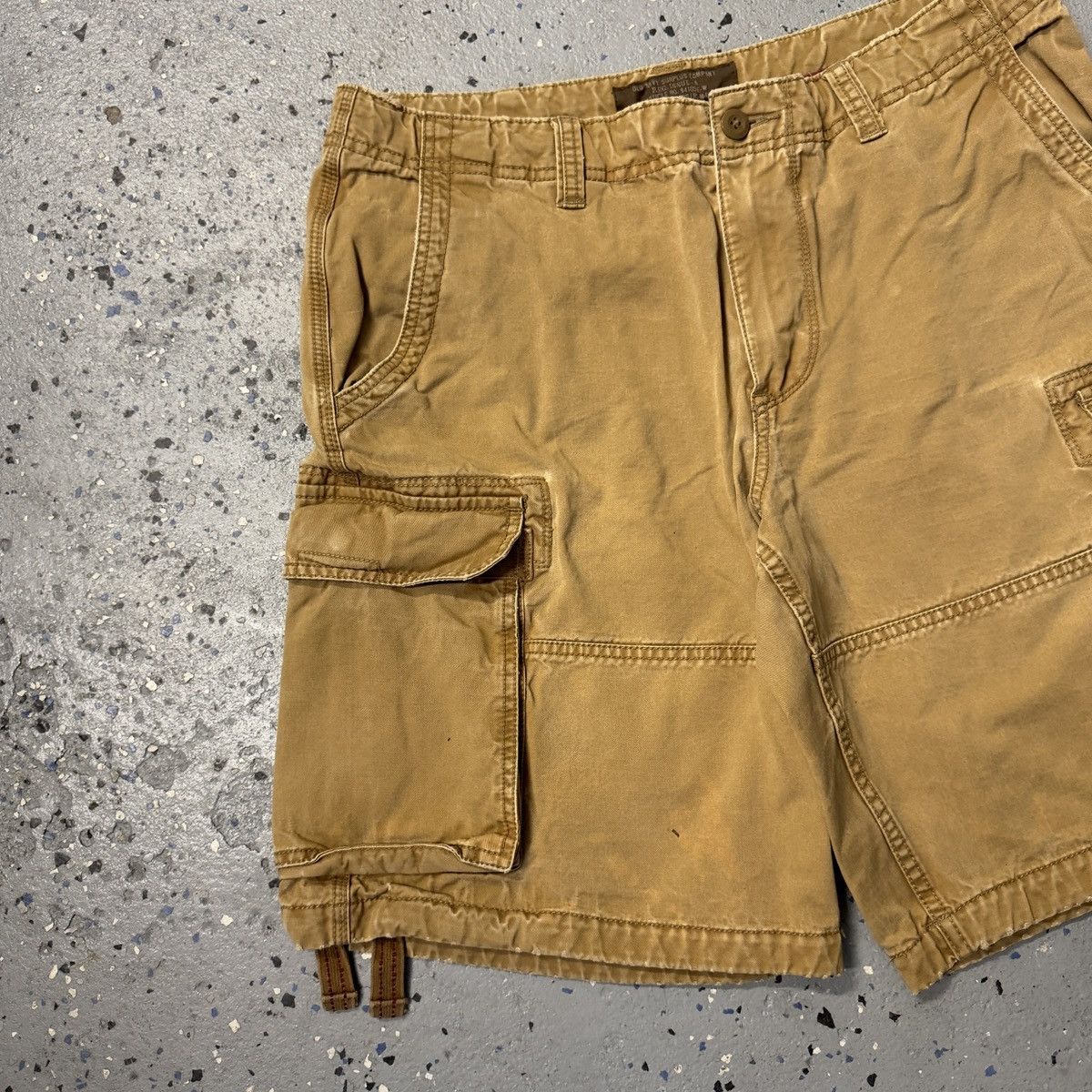 Old Navy × Vintage Vintage Old Navy Surplus Cargo Shorts 34 Military Baggy Y2K Size US 34 / EU 50 - 4 Thumbnail