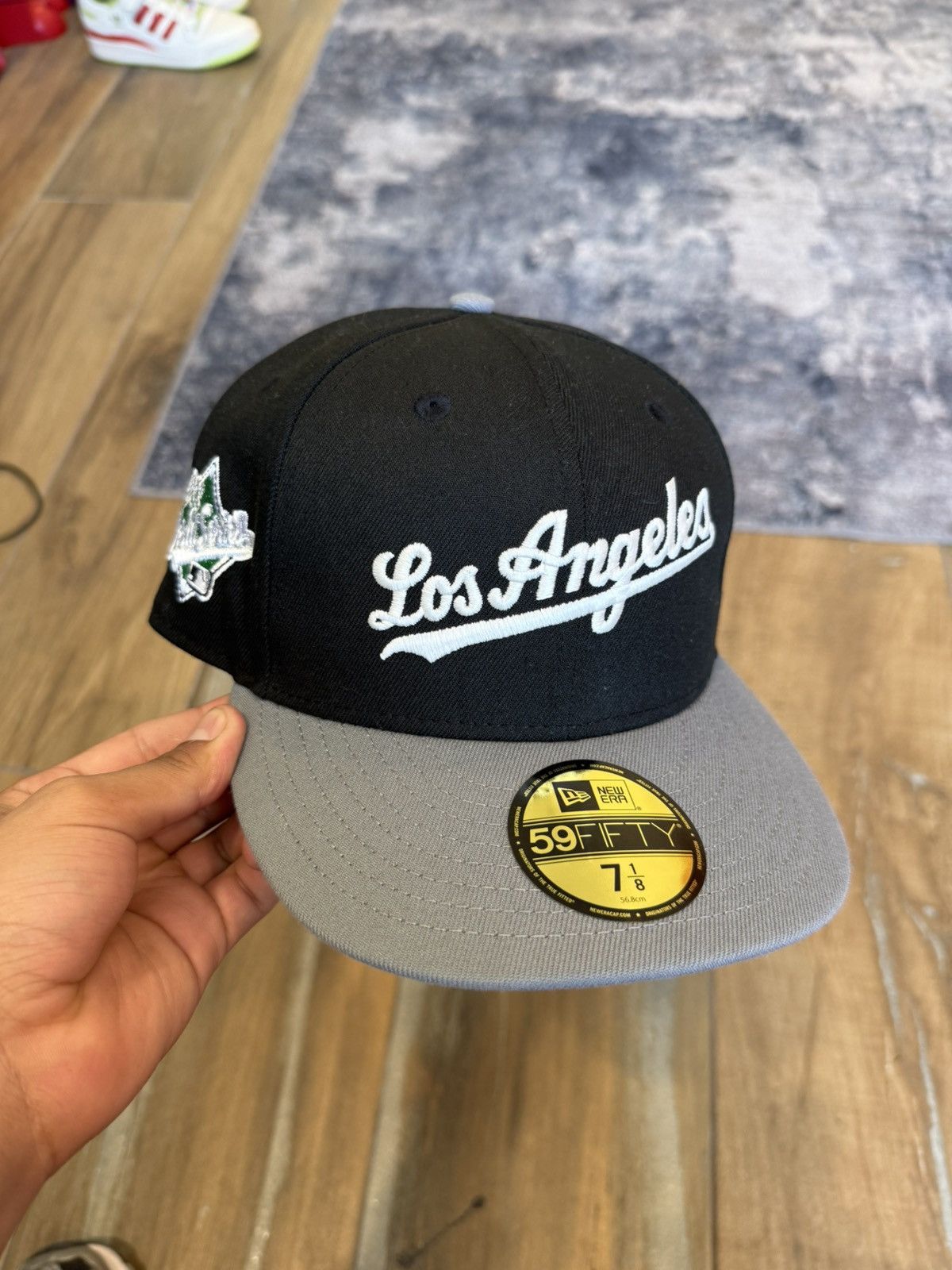 Los Angeles Dodgers Fitted Hat Club ( 7 1/8 )