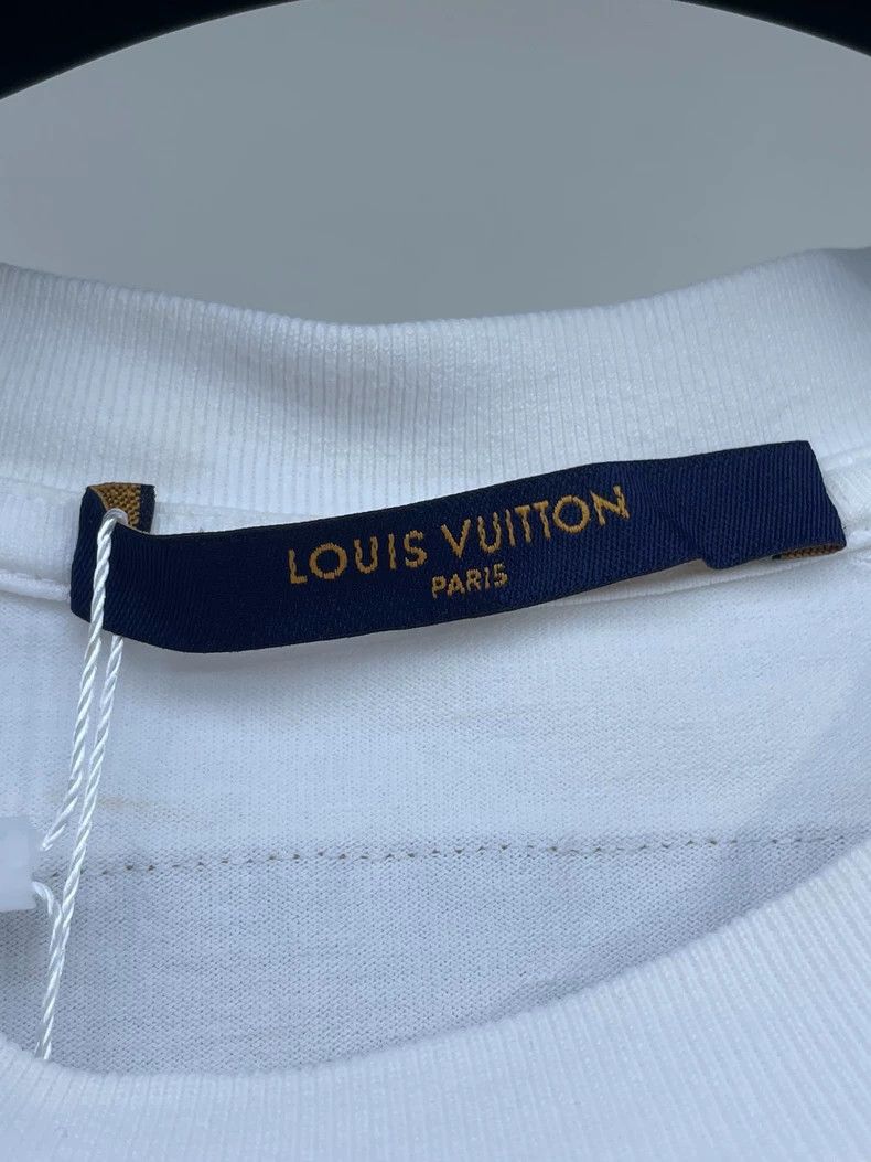 Louis Vuitton Louis Vuitton Flame Graffiti Letter Short Sleeve T-Shirt Size US XS / EU 42 / 0 - 5 Thumbnail