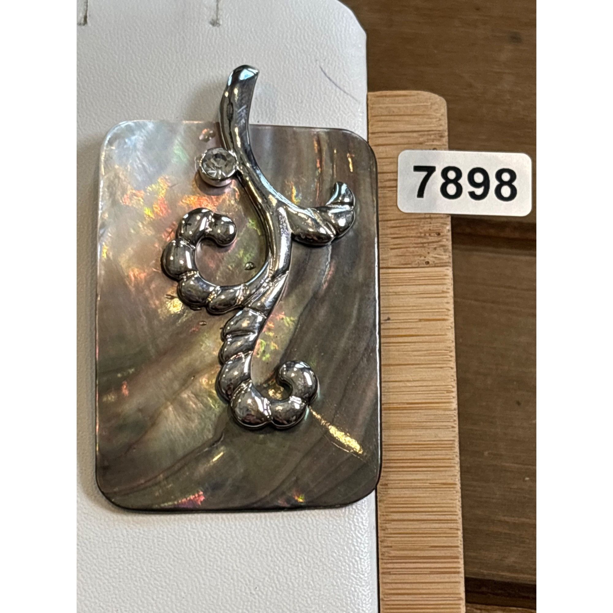 Other Silver Floral Motif Abalone Shell Pendant Size ONE SIZE - 2 Thumbnail