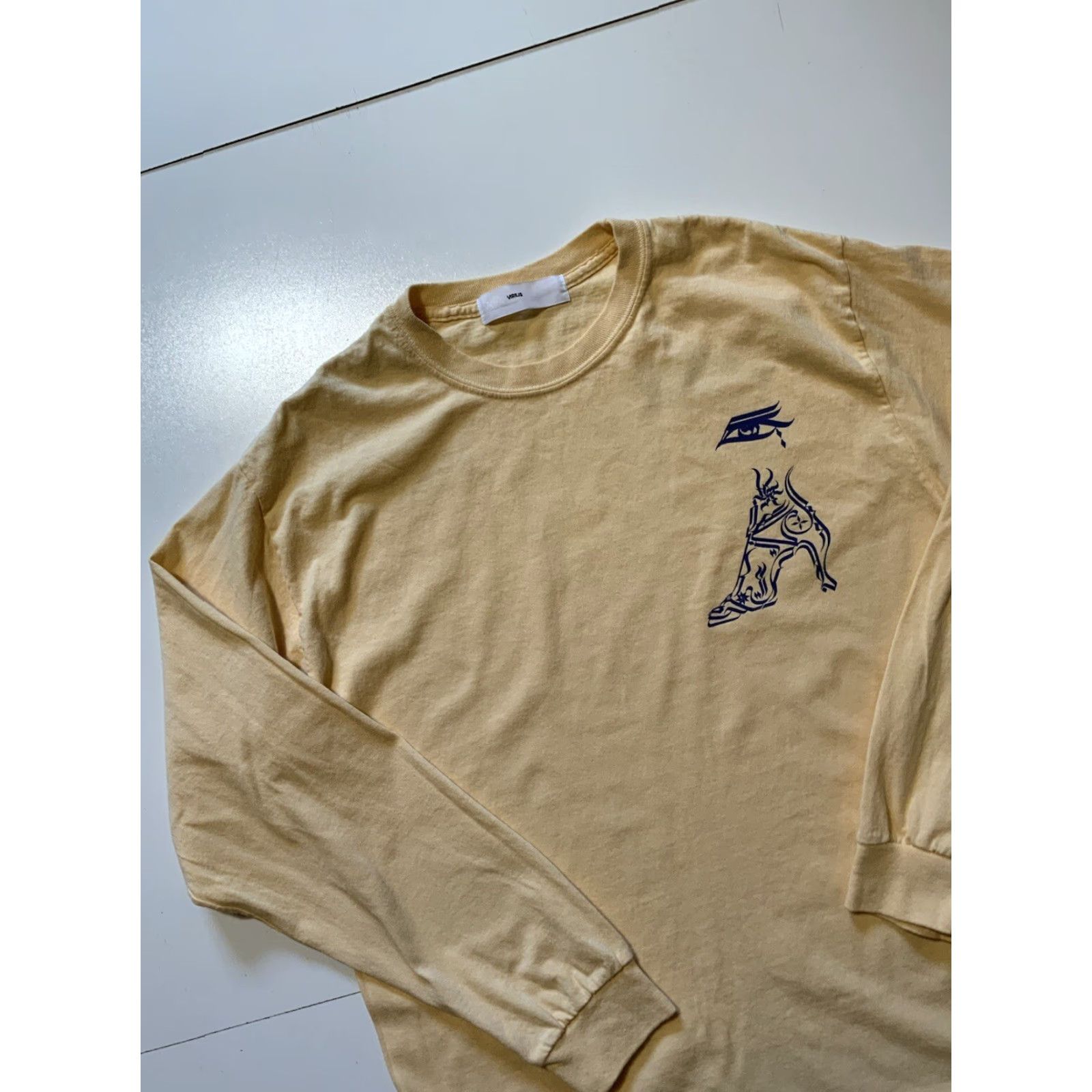 TOGA VIRILIS VINTAGE Toga Virilis Archives Hieroglyphics Japan Graphic L/S Crewneck T-Shirt Sz. 44 Mens Yellow 90s Modern? Size US XXL / EU 58 / 5 - 3 Thumbnail