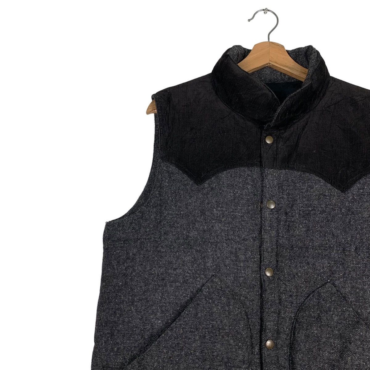 Quiksilver QUIKSILVER Vest #0415-C19 Size US L / EU 52-54 / 3 - 6 Thumbnail