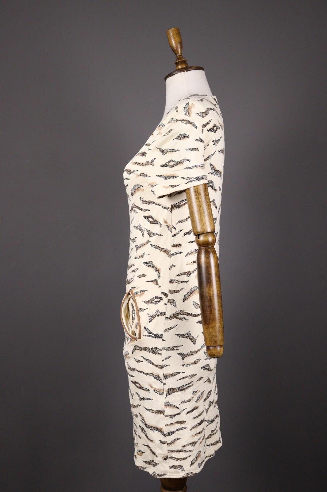 Designer Marc Cain Beige Animal 2 Pockets Knee Lenght Dress Size 2 Size M / US 6-8 / IT 42-44 - 4 Thumbnail