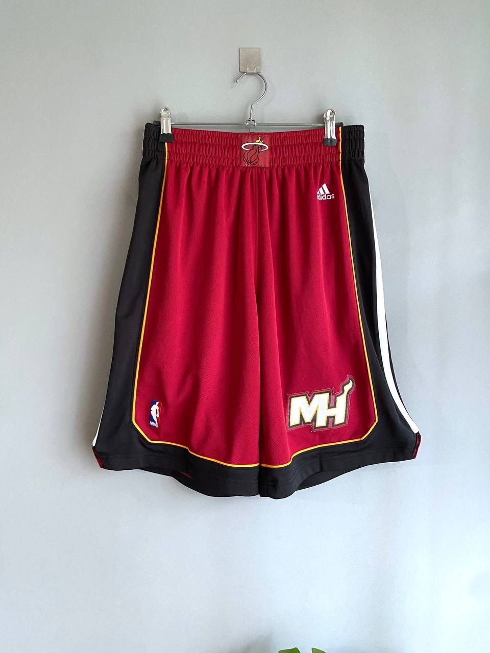 Adidas NBA Men's Basketball Shorts "Miami Heat" Size S