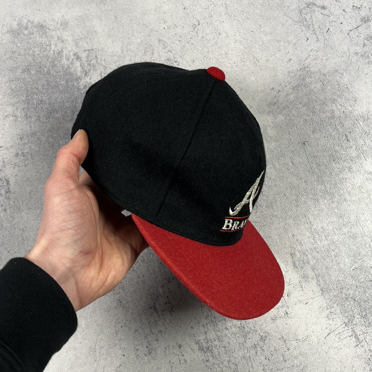 MLB Vintage Atlanta Braves wool rare MLB cap 90’s Size ONE SIZE - 3 Thumbnail
