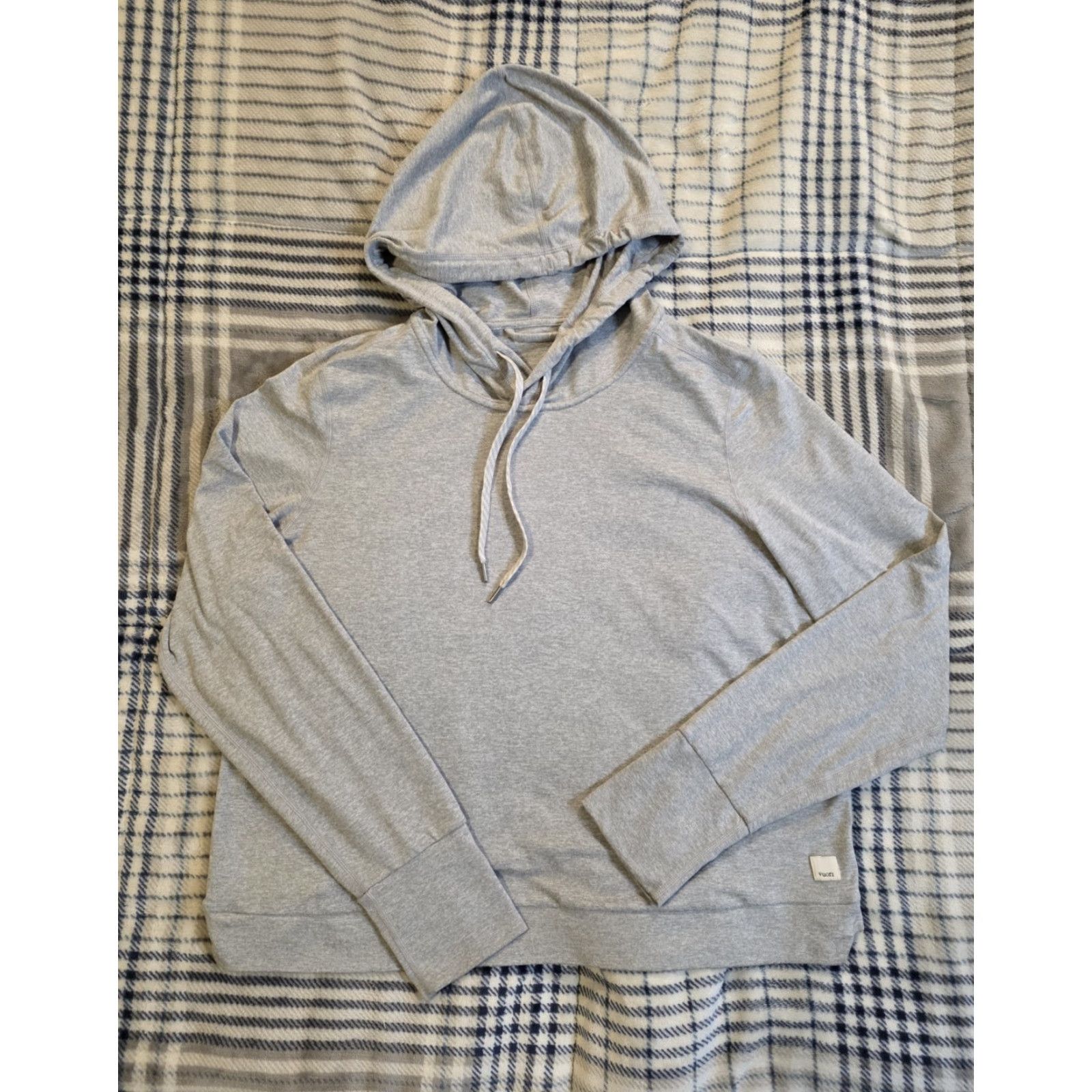 Vuori Vuori Halo Essentials Pullover Hoodie Stretch Light Gray Women's Size L Size L / US 10 / IT 46 - 2 Thumbnail