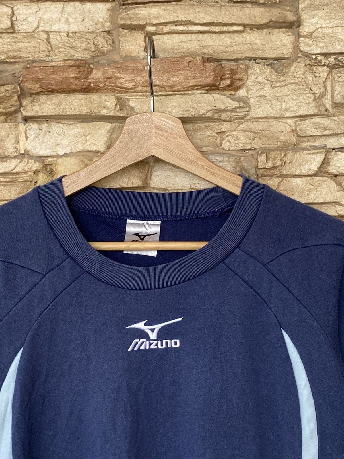 Mizuno Vintage Mizuno Center Logo Long Sleeve Tees Size US L / EU 52-54 / 3 - 5 Thumbnail