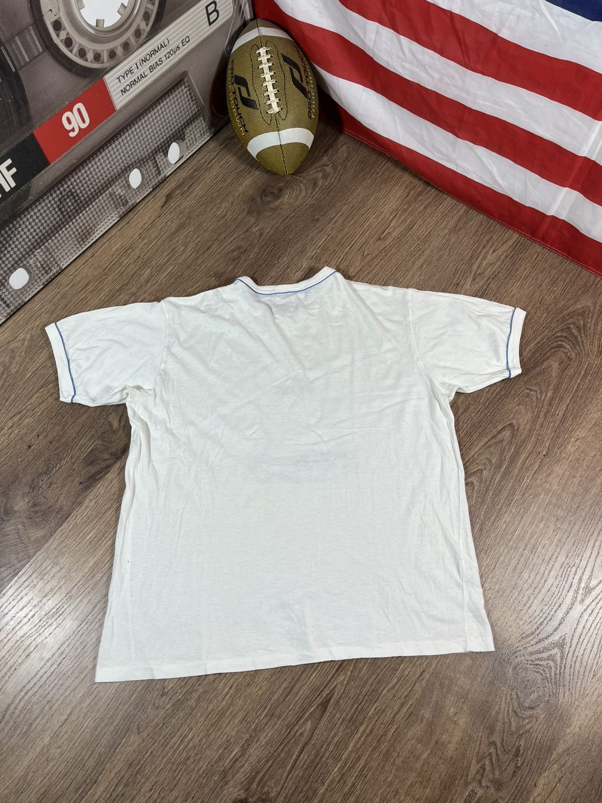 Lacoste Lacoste Vintage T Shirt Big Logo Very Rare Size US M / EU 48-50 / 2 - 11 Thumbnail