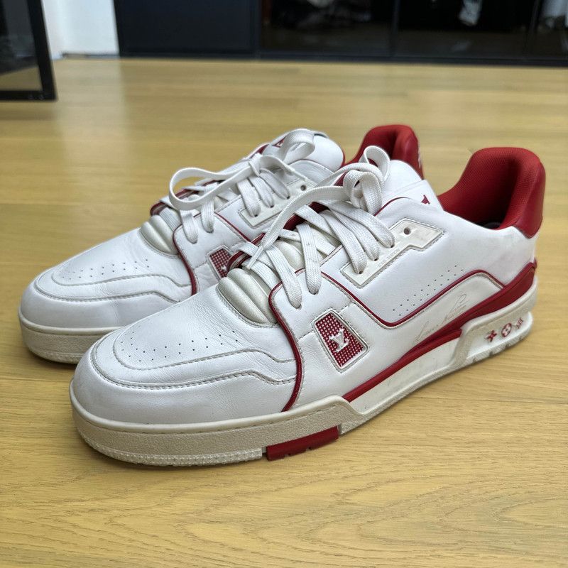 Louis Vuitton Louis Vuitton Trainer Logo Fashion Sneakers for Men 0089 Size US 10.5 / EU 43-44 - 1 Thumbnail