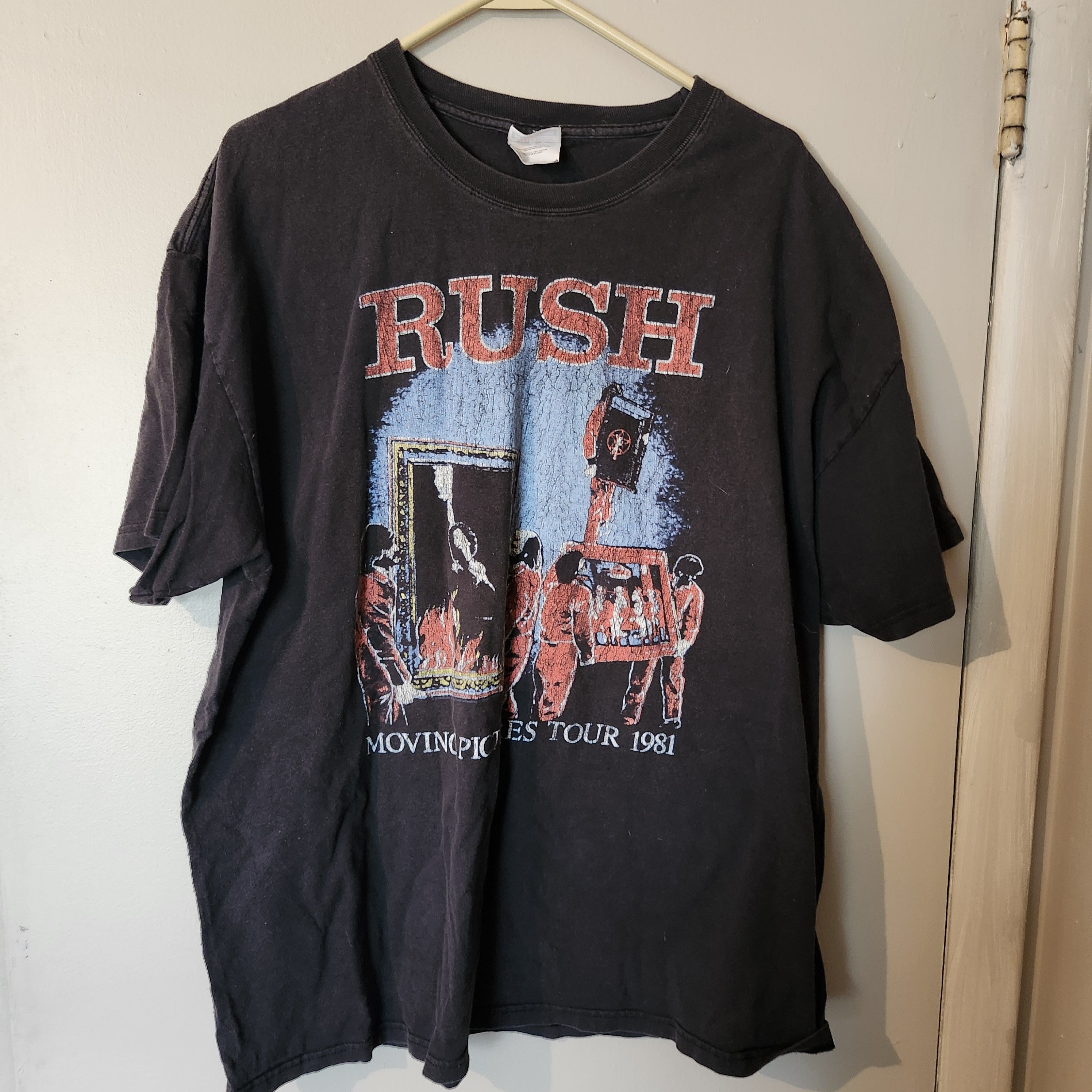 Hanes Rush Moving Pictures Tour 1981 T-Shirt Adult 2XL Black Size US XXL / EU 58 / 5 - 1 Thumbnail