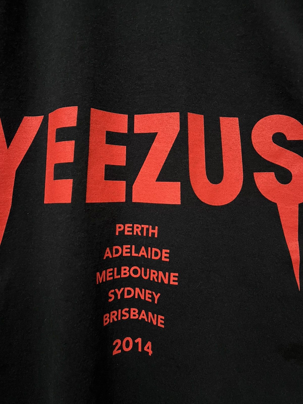 Kanye West × Wes Lang Kanye West Australia Tour 🇦🇺2014 Skull Rose 🥀 black tee Size US L / EU 52-54 / 3 - 4 Thumbnail
