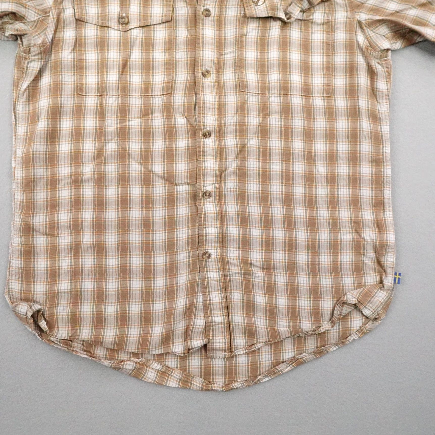 Vintage Fjallraven Shirt Mens Small Beige Plaid Button Up Hiking Outdoors Lightweight Shirt Mens Small Beige Plaid Button-Up Hiking Outdoors Lightweight Size US S / EU 44-46 / 1 - 4 Thumbnail