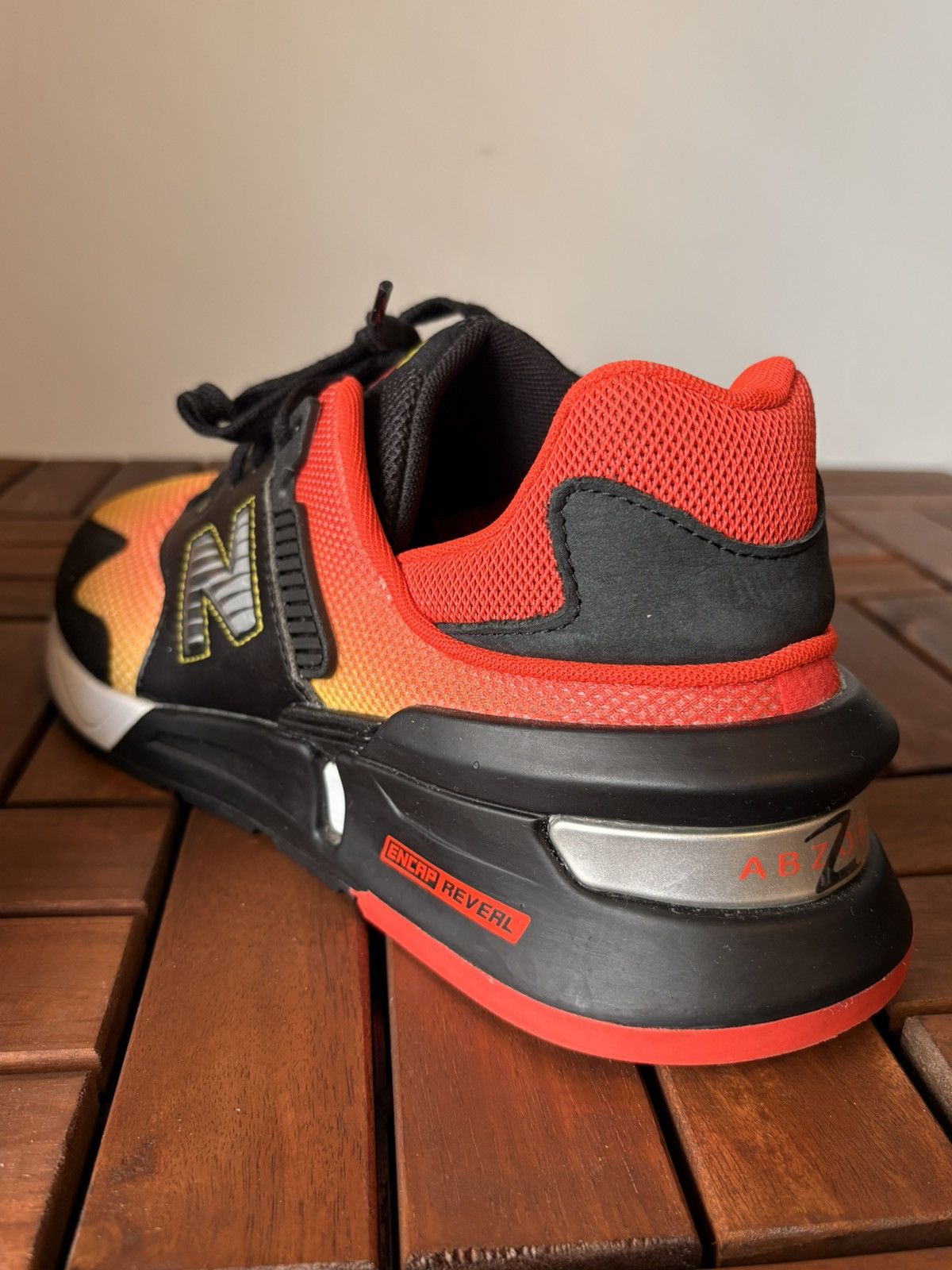New Balance New Balance x Kawhi Leonard 997 Sport “Sunset Pack” US11 Size US 11 / EU 44 - 7 Thumbnail
