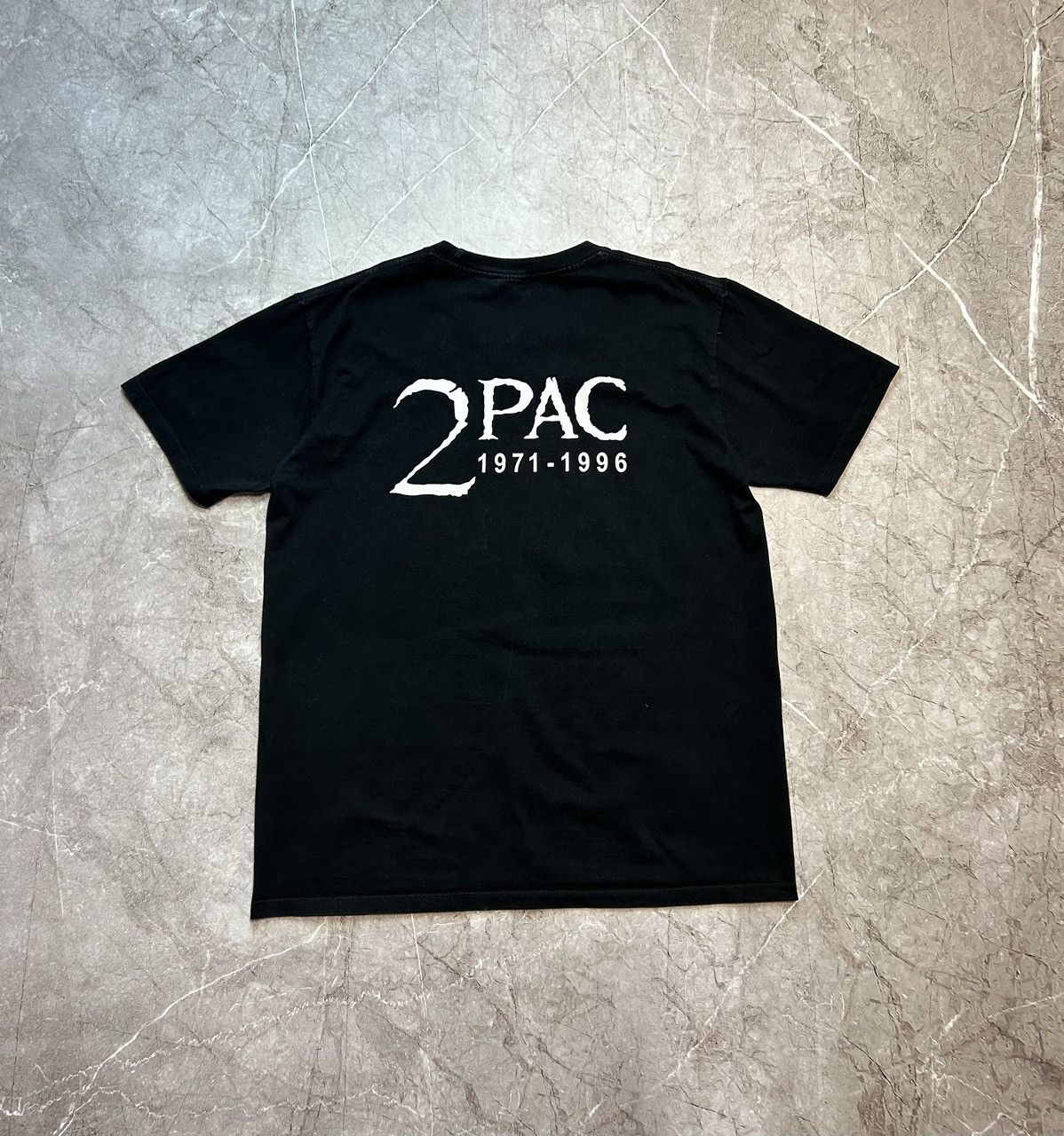 Band Tees × Rap Tees × Vintage Vintage 90s, 2PAC | Memorial T Shirt | 1971-1996 size L Size US L / EU 52-54 / 3 - 4 Thumbnail