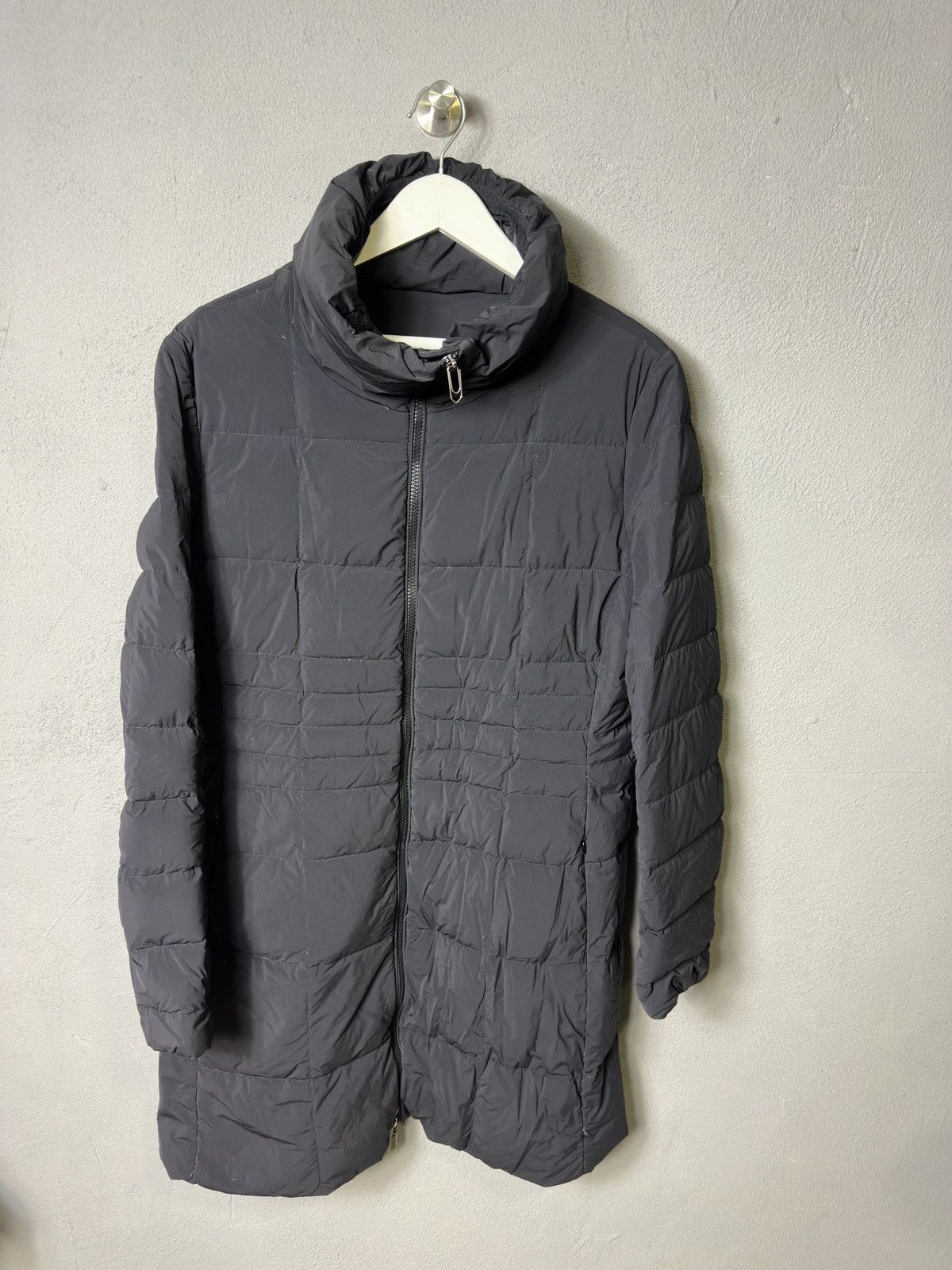 Designer × Moncler Moncler Down Coat Jacket Size M / US 6-8 / IT 42-44 - 1 Thumbnail