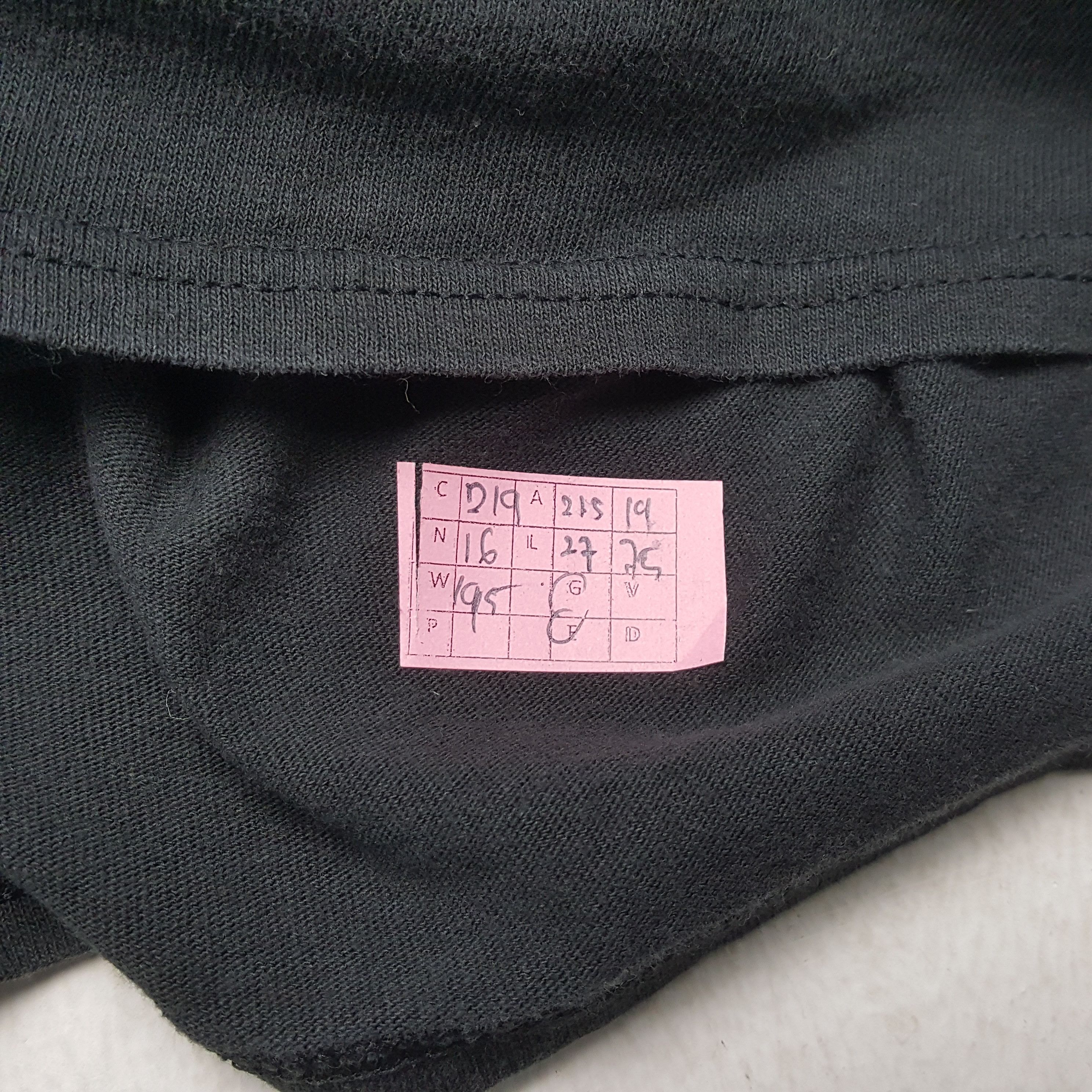 Band Tees × Vintage PINK TRAUMA Singer Music World Tour Tshirt Size US L / EU 52-54 / 3 - 5 Thumbnail