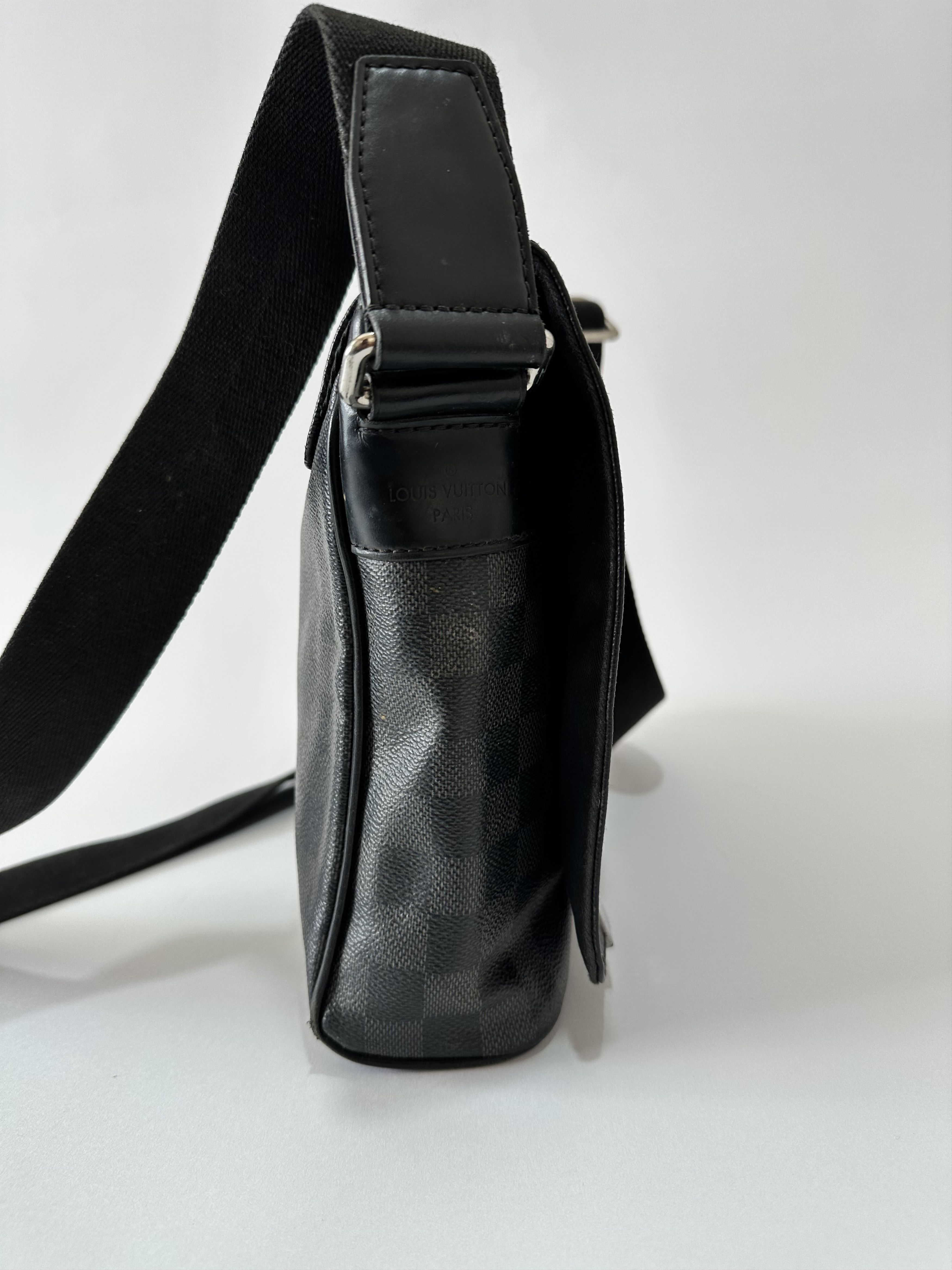 Louis Vuitton Louis Vuitton Damier Ebene Graphite Canvas District PM Bag Size ONE SIZE - 3 Thumbnail