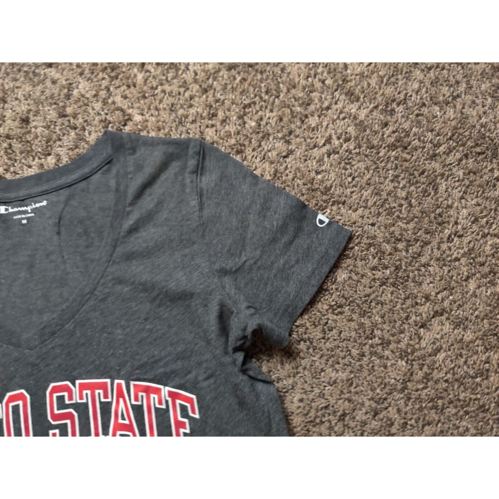 Champion Chico State Wildcats Shirt Women Medium Spell Out V-Neck Size M / US 6-8 / IT 42-44 - 3 Thumbnail