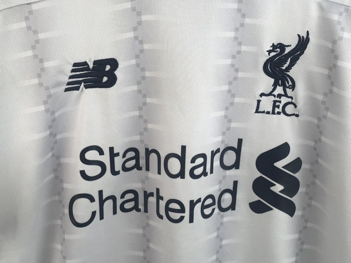 New Balance Liverpool FC new balance special edition soccer jersey L Size US L / EU 52-54 / 3 - 3 Thumbnail