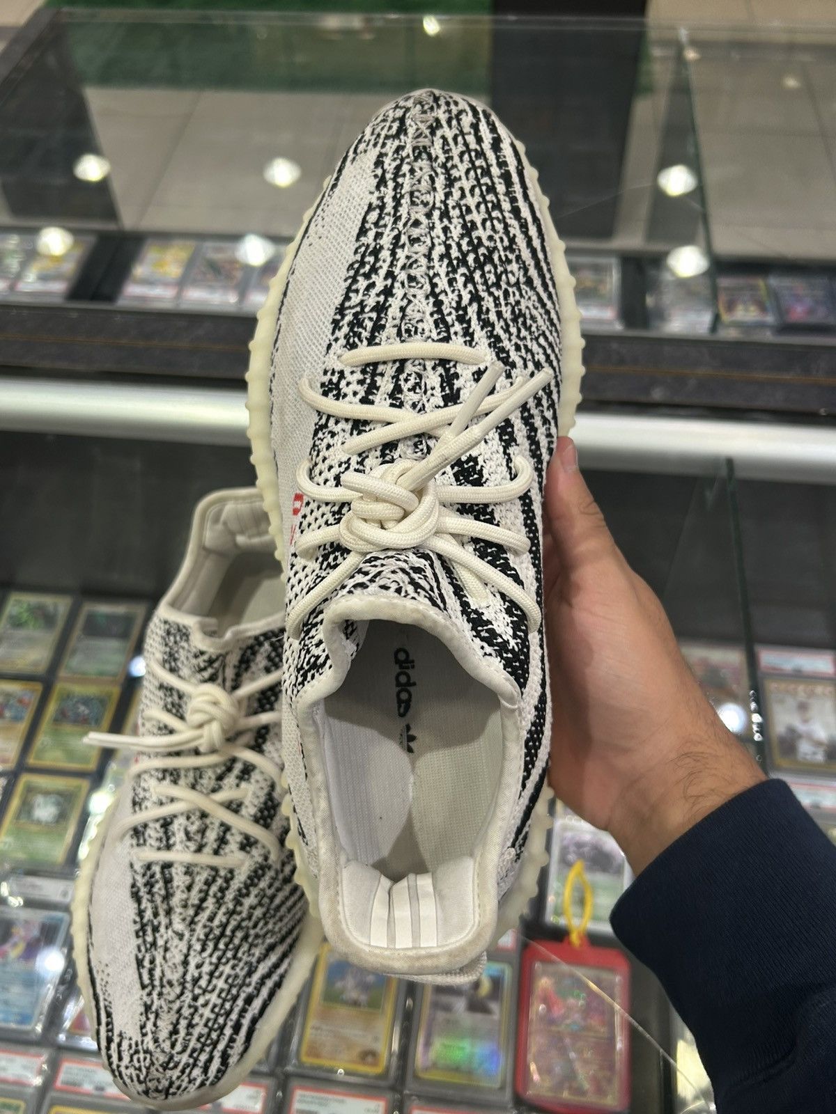 Yeezy Yeezy 350 Zebra 2022 Size US 11.5 / EU 44-45 - 4 Thumbnail