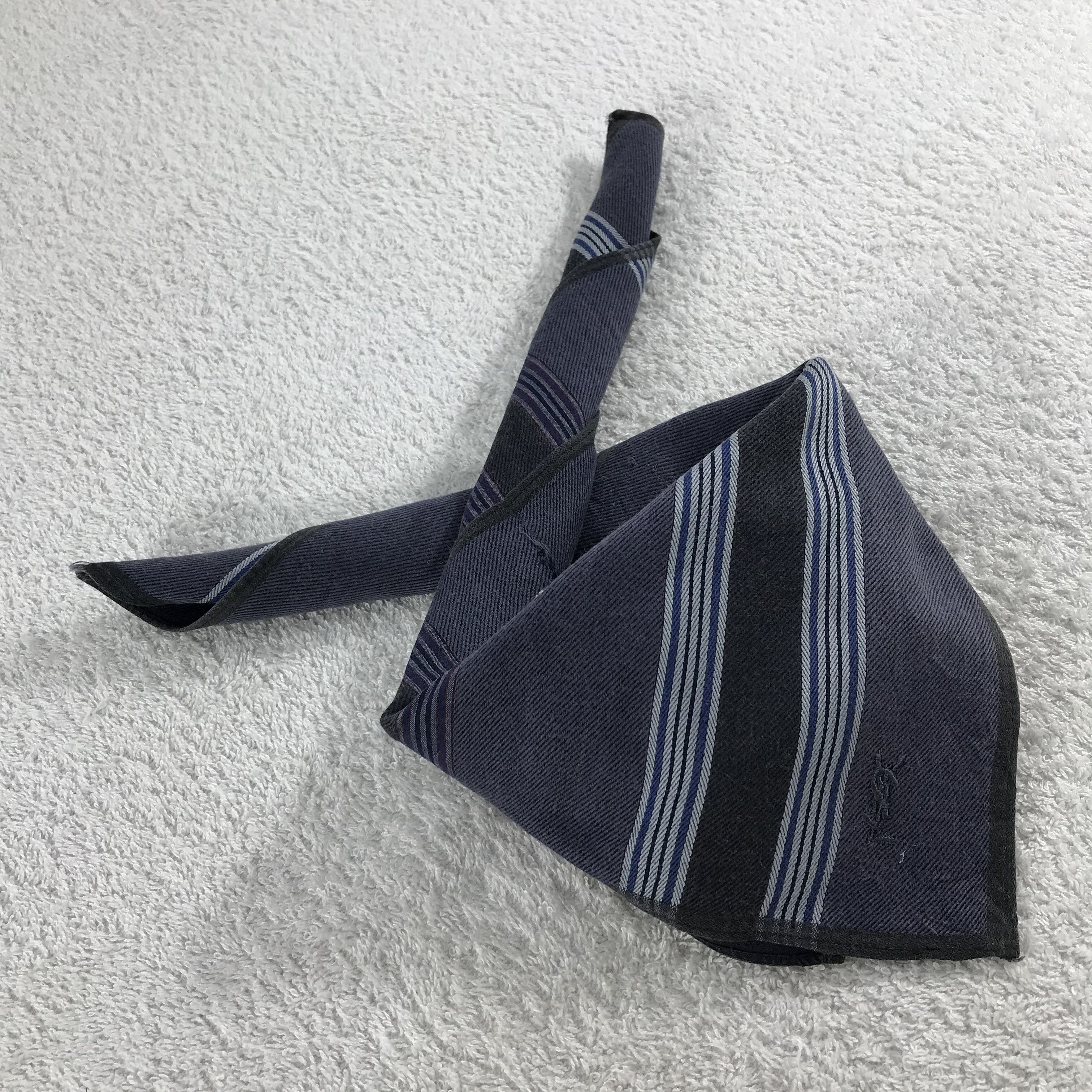 Vintage × Yves Saint Laurent Yves Saint Laurent Bandana / Handkerchief /Neckerchief -S247 Size ONE SIZE - 6 Thumbnail