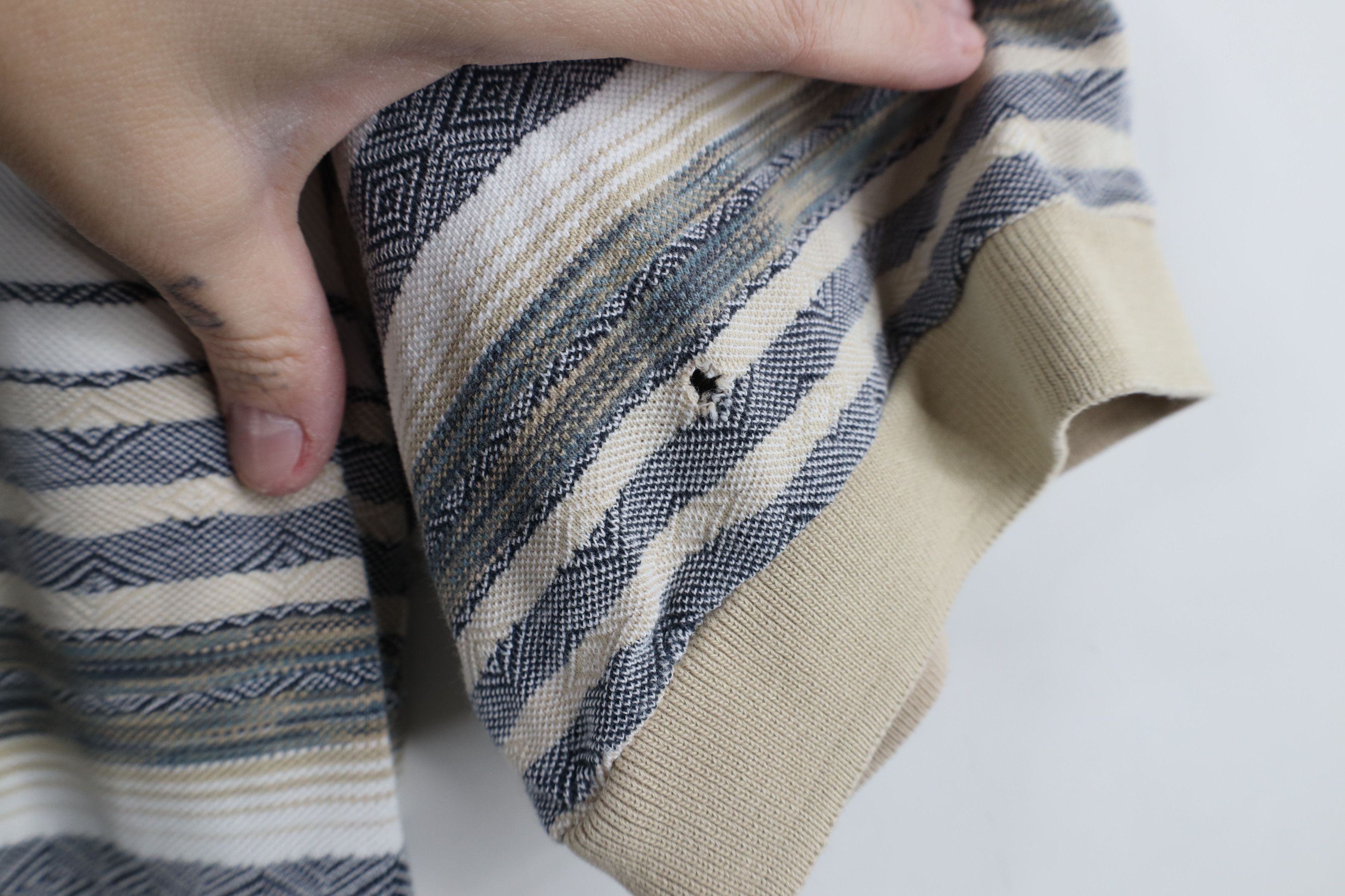 Vintage Vintage 90s Streetwear Fair Isle Striped Knit Polo Shirt Size US M / EU 48-50 / 2 - 13 Thumbnail
