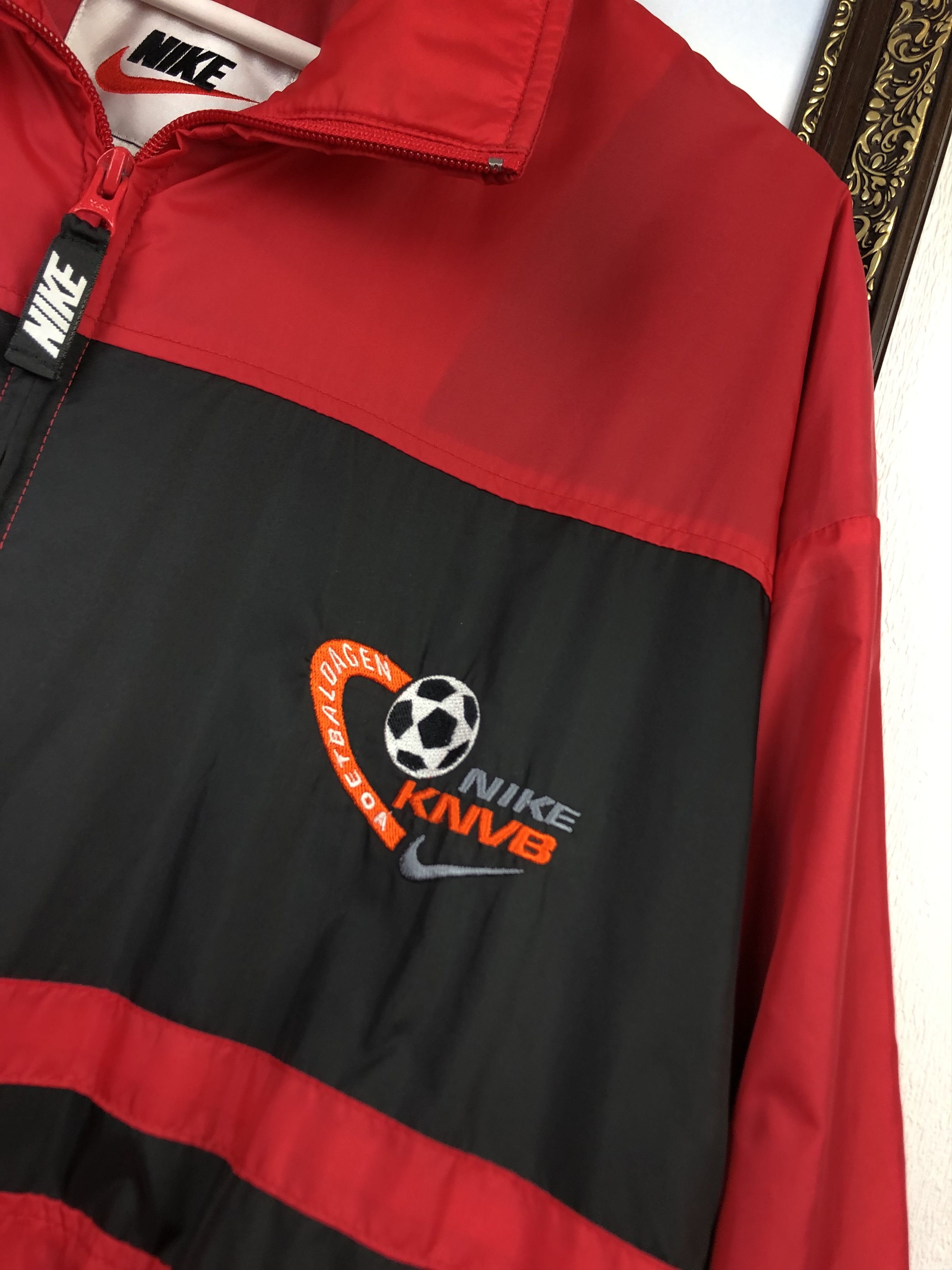 Nike Vintage Nike Netherlands Holland Jacket Soccer Windbreaker Size US L / EU 52-54 / 3 - 5 Thumbnail